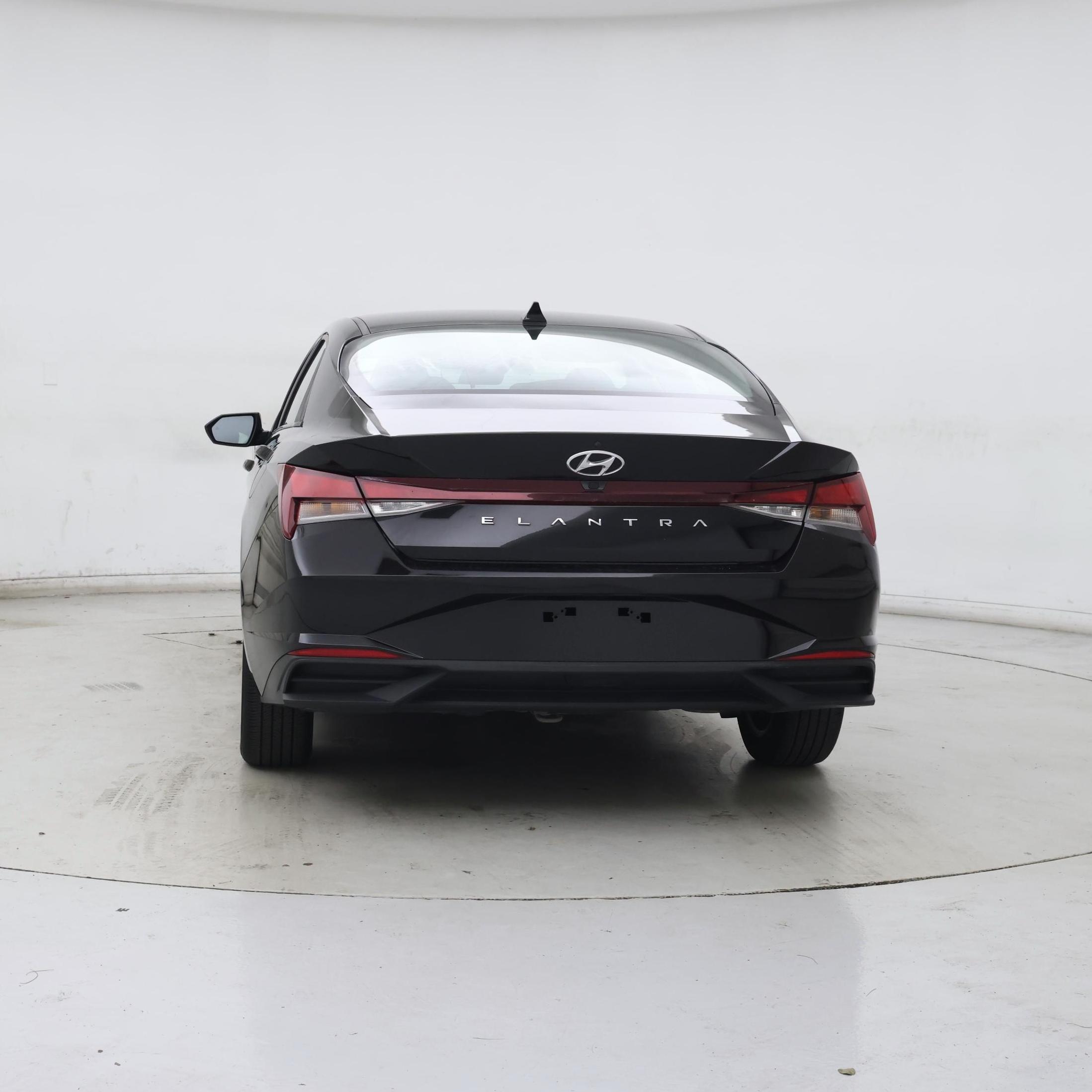 Thumbnail: 2021 Hyundai Elantra - 6