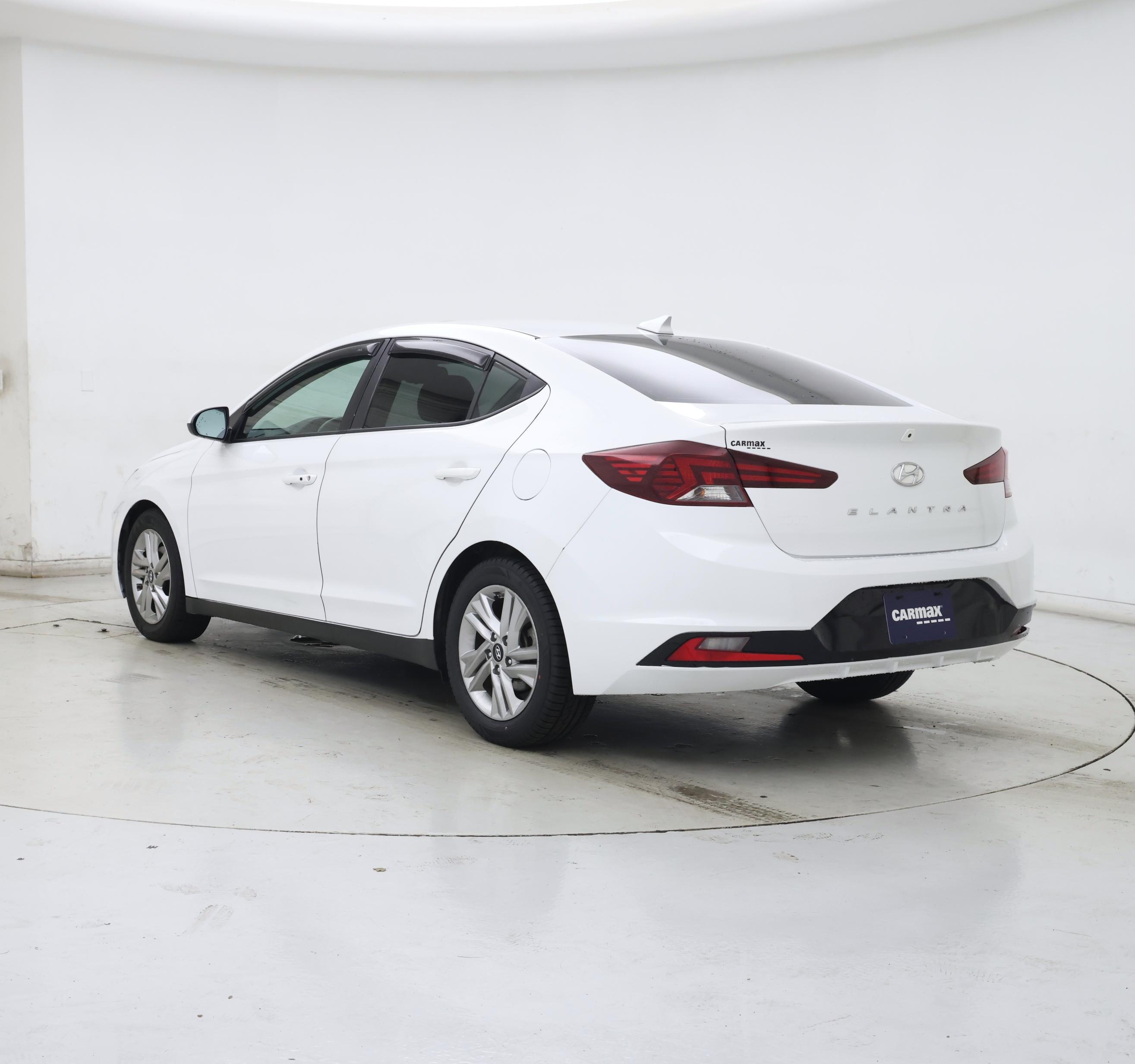 Thumbnail: 2020 Hyundai Elantra - 2