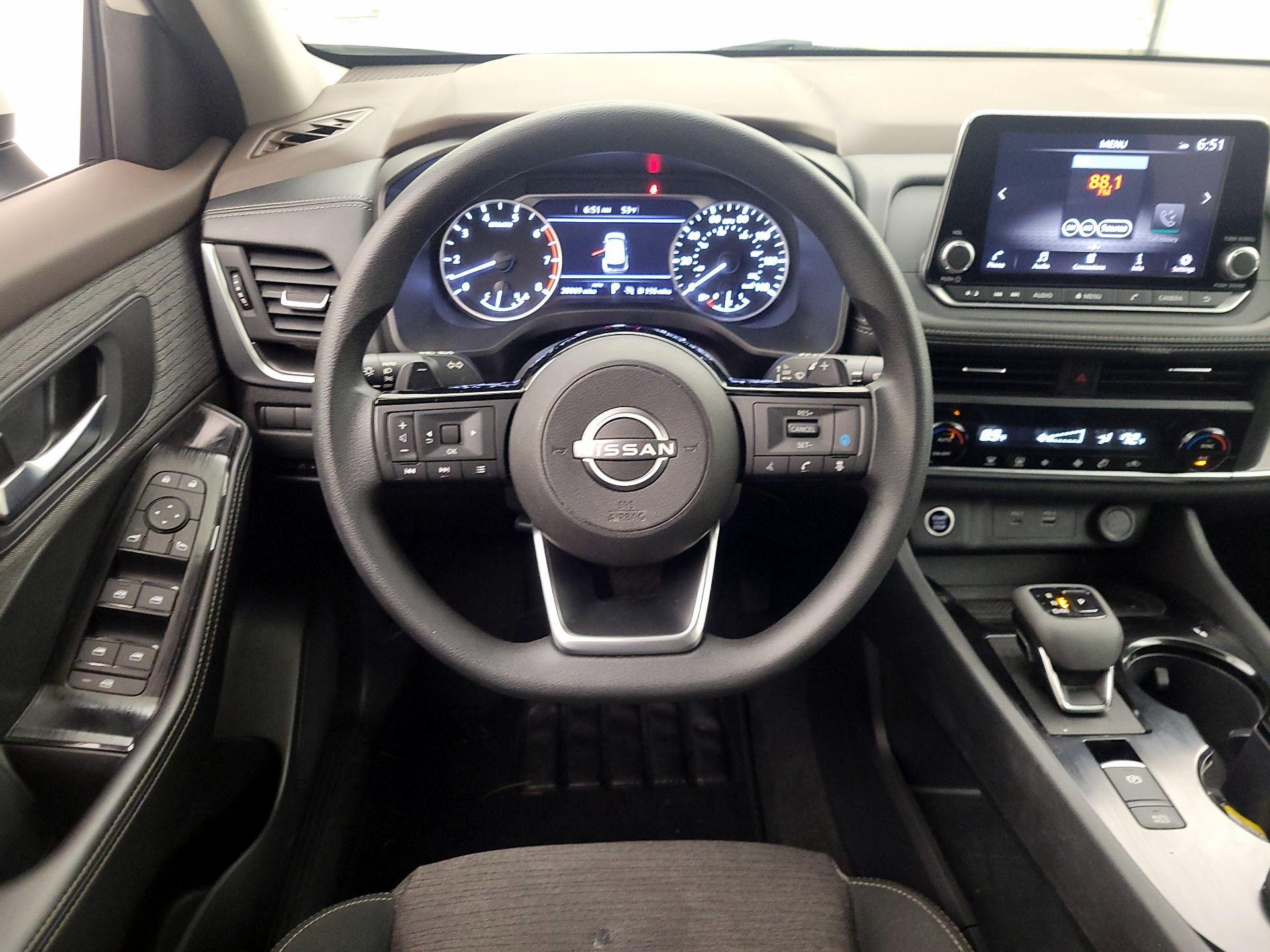 Thumbnail: 2023 Nissan Rogue - 10