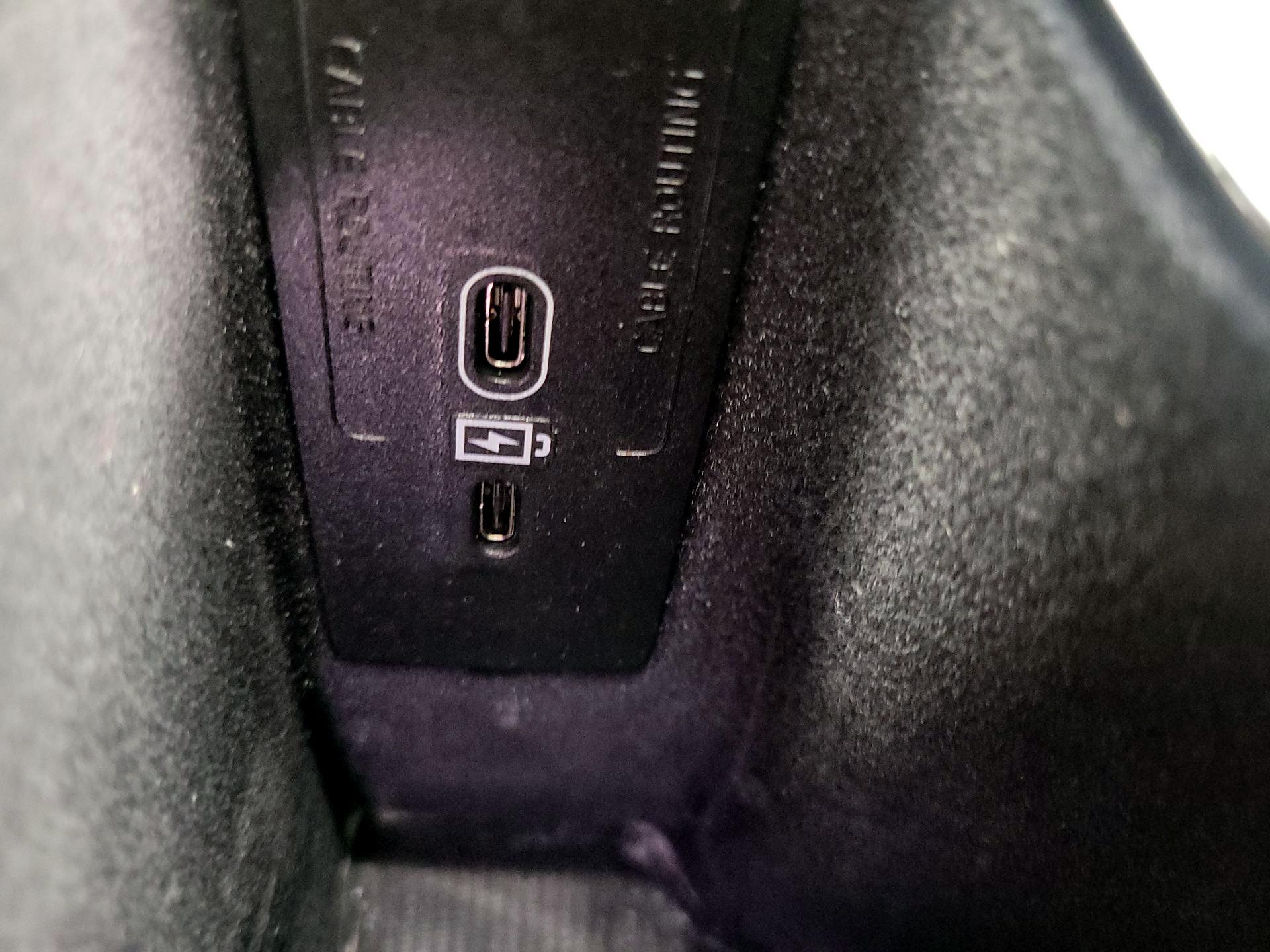 Thumbnail: 2024 Volvo XC90 - 18