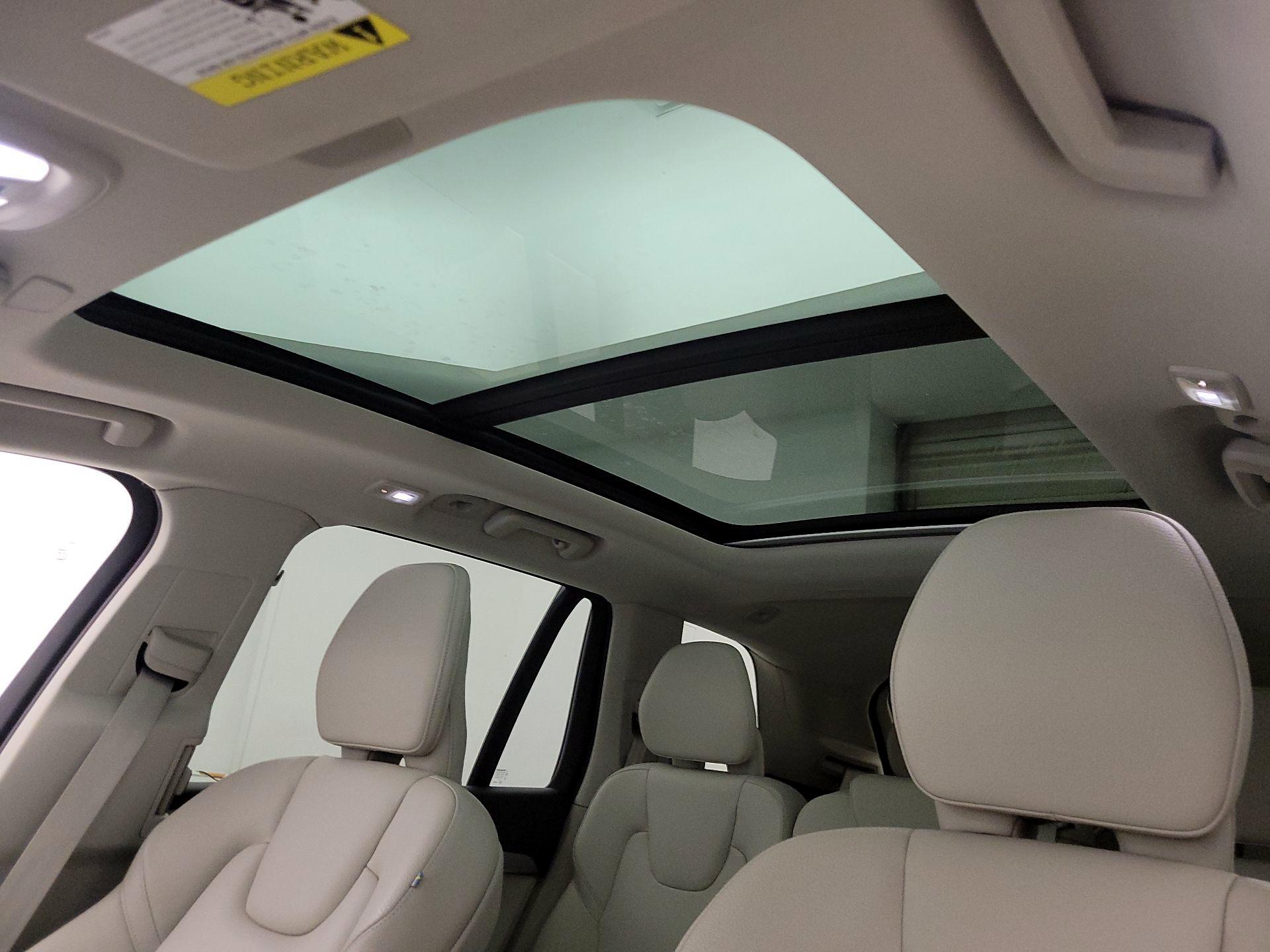 Thumbnail: 2024 Volvo XC90 - 19