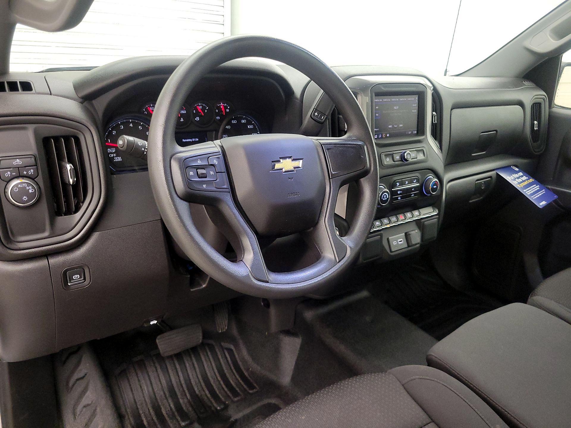Thumbnail: 2024 Chevrolet Silverado 1500 - 9