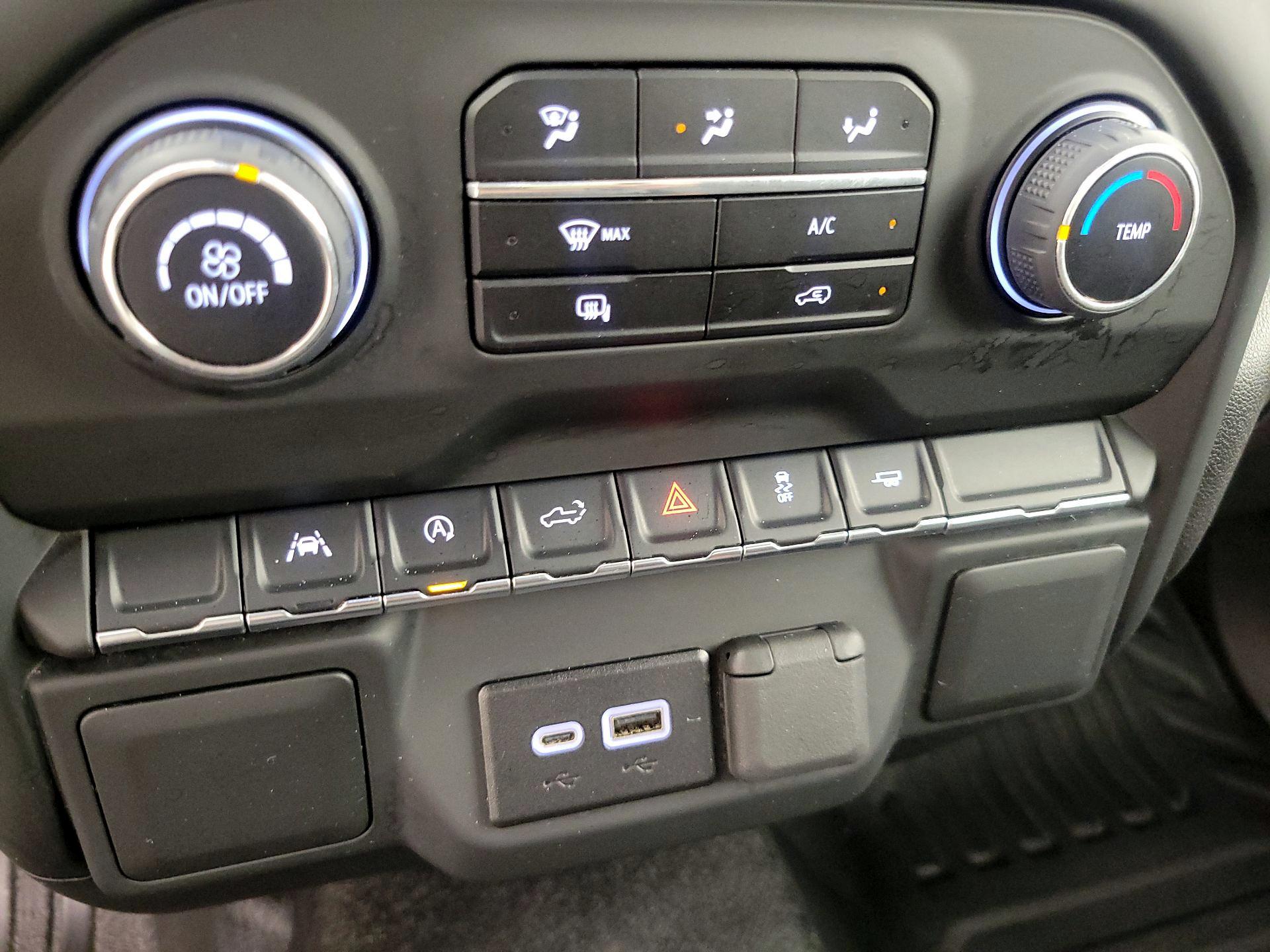 Thumbnail: 2024 Chevrolet Silverado 1500 - 15