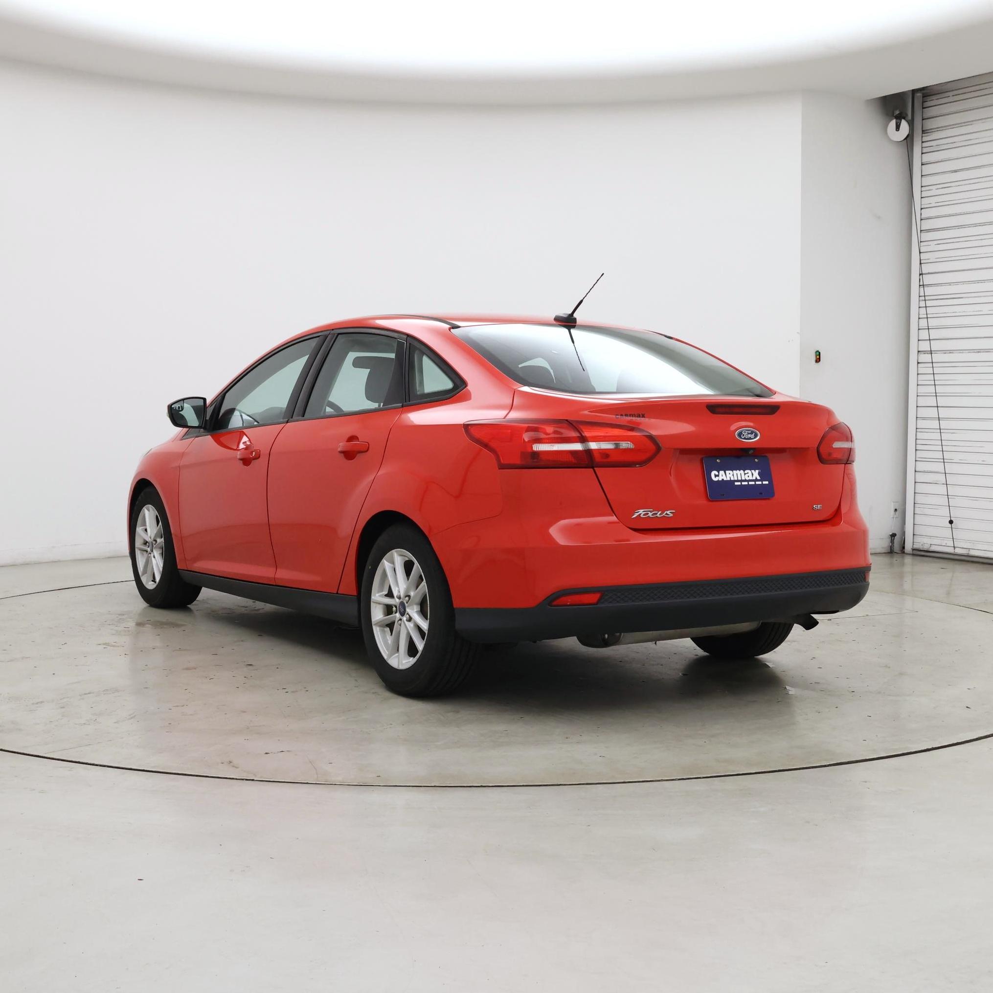 Thumbnail: 2015 Ford Focus - 2