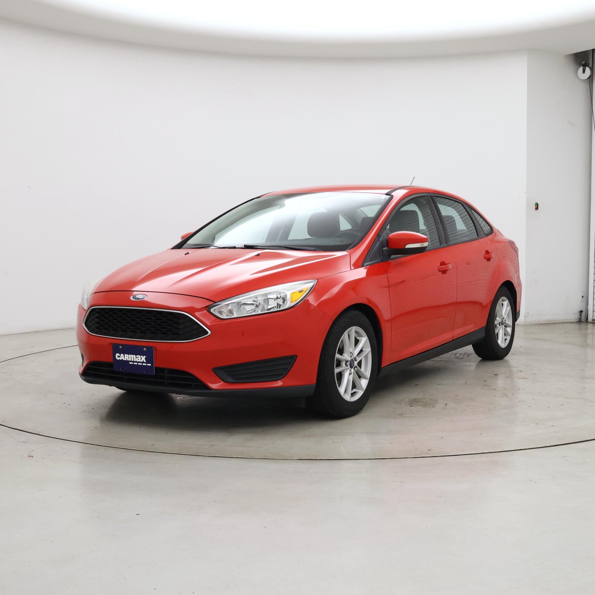 Thumbnail: 2015 Ford Focus - 4