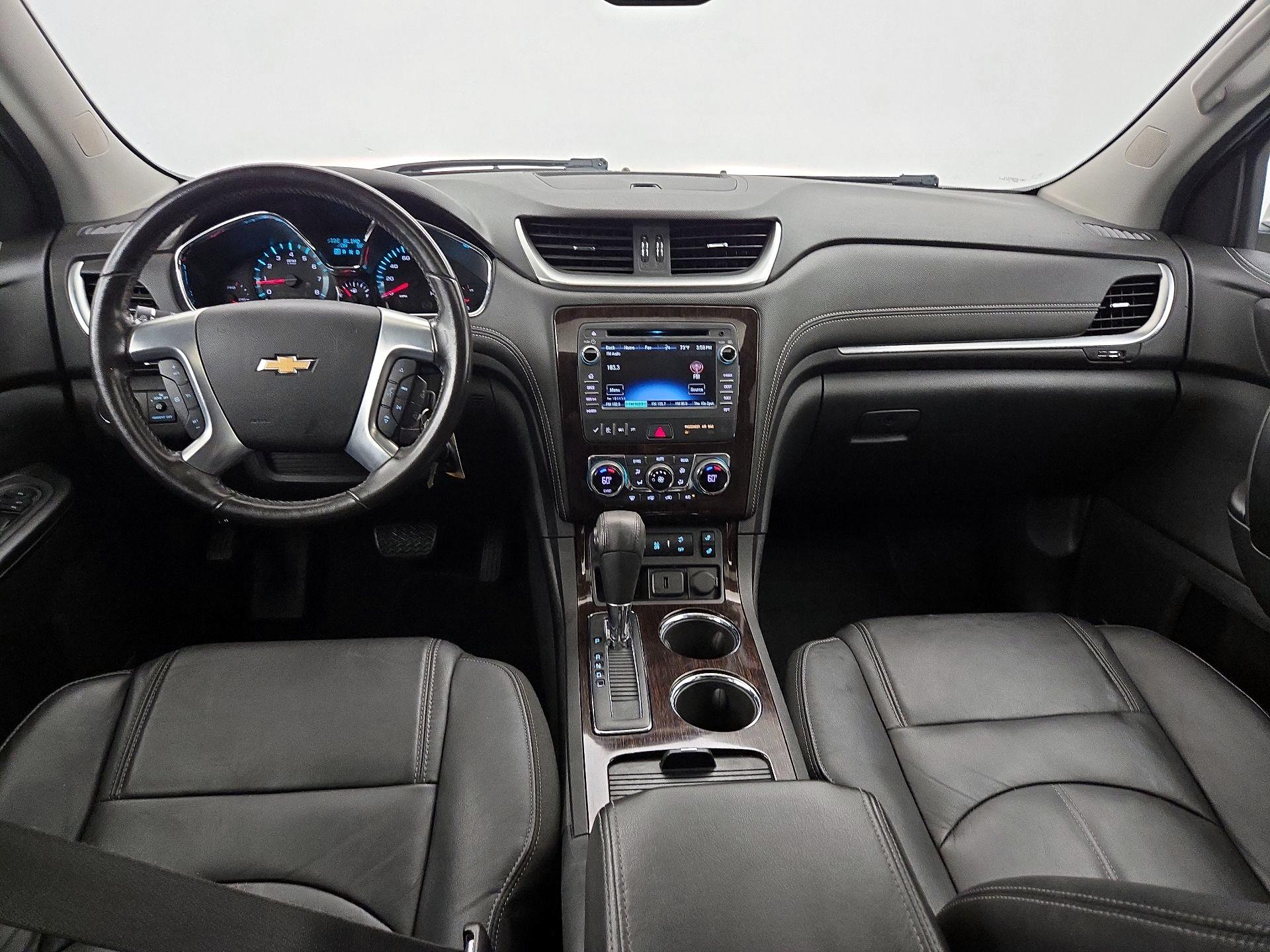 Thumbnail: 2017 Chevrolet Traverse - 9