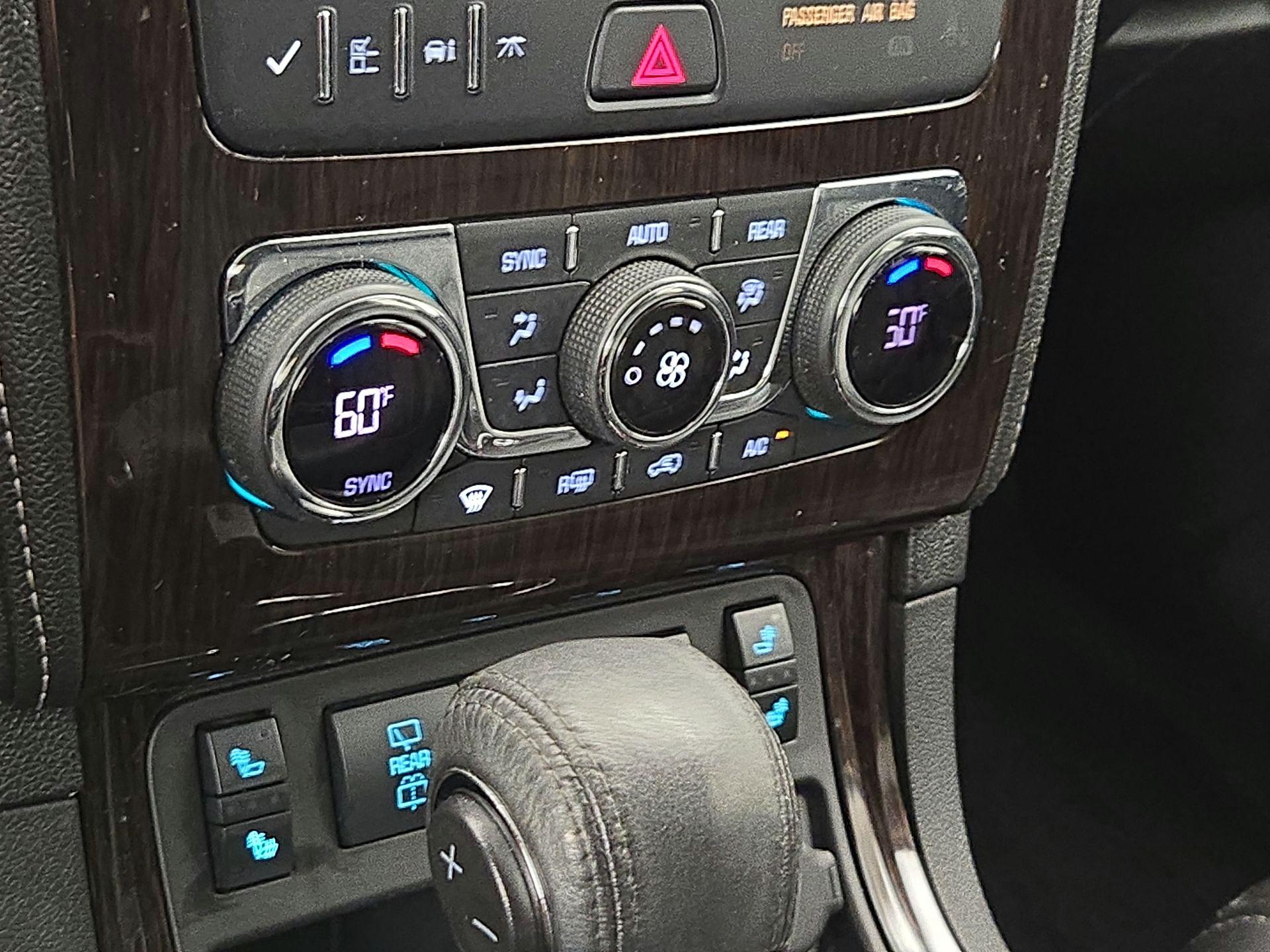 Thumbnail: 2017 Chevrolet Traverse - 16
