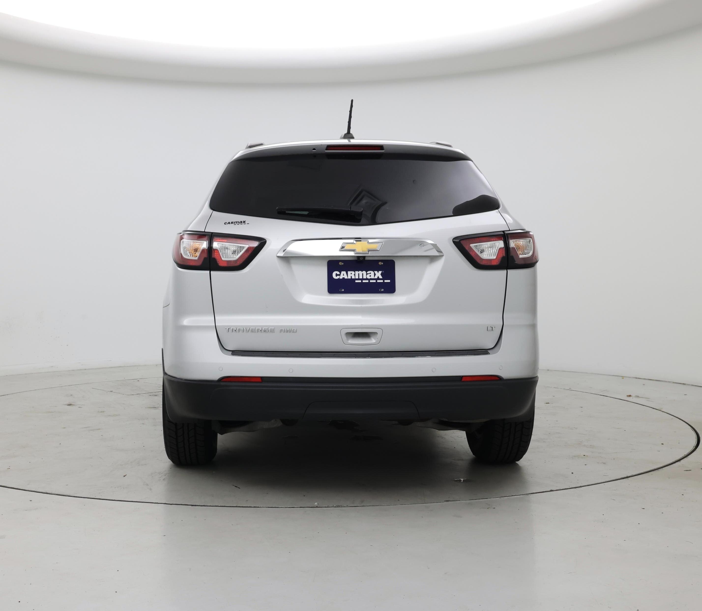 Thumbnail: 2017 Chevrolet Traverse - 6