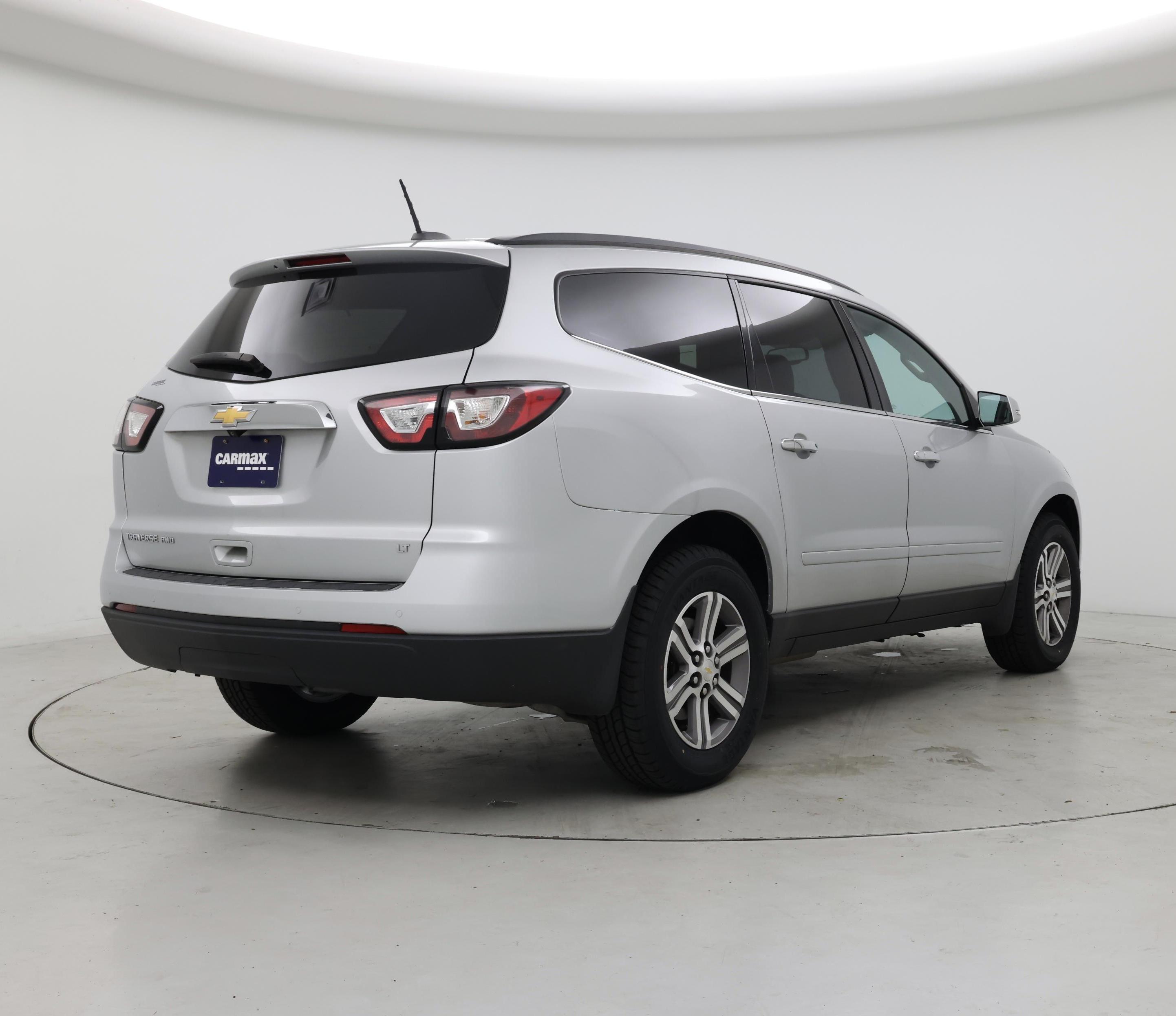 Thumbnail: 2017 Chevrolet Traverse - 8