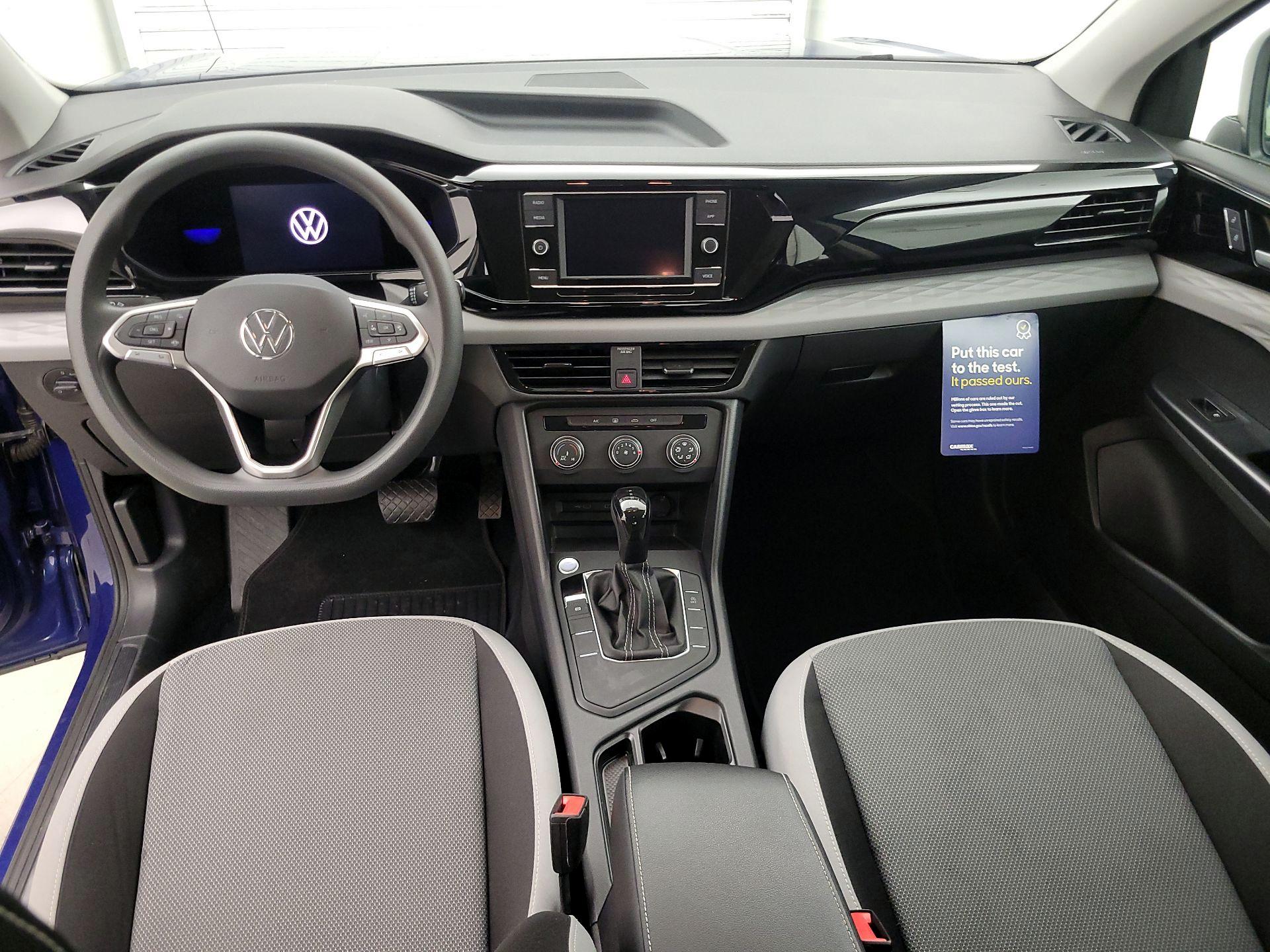 Thumbnail: 2022 Volkswagen Taos - 9