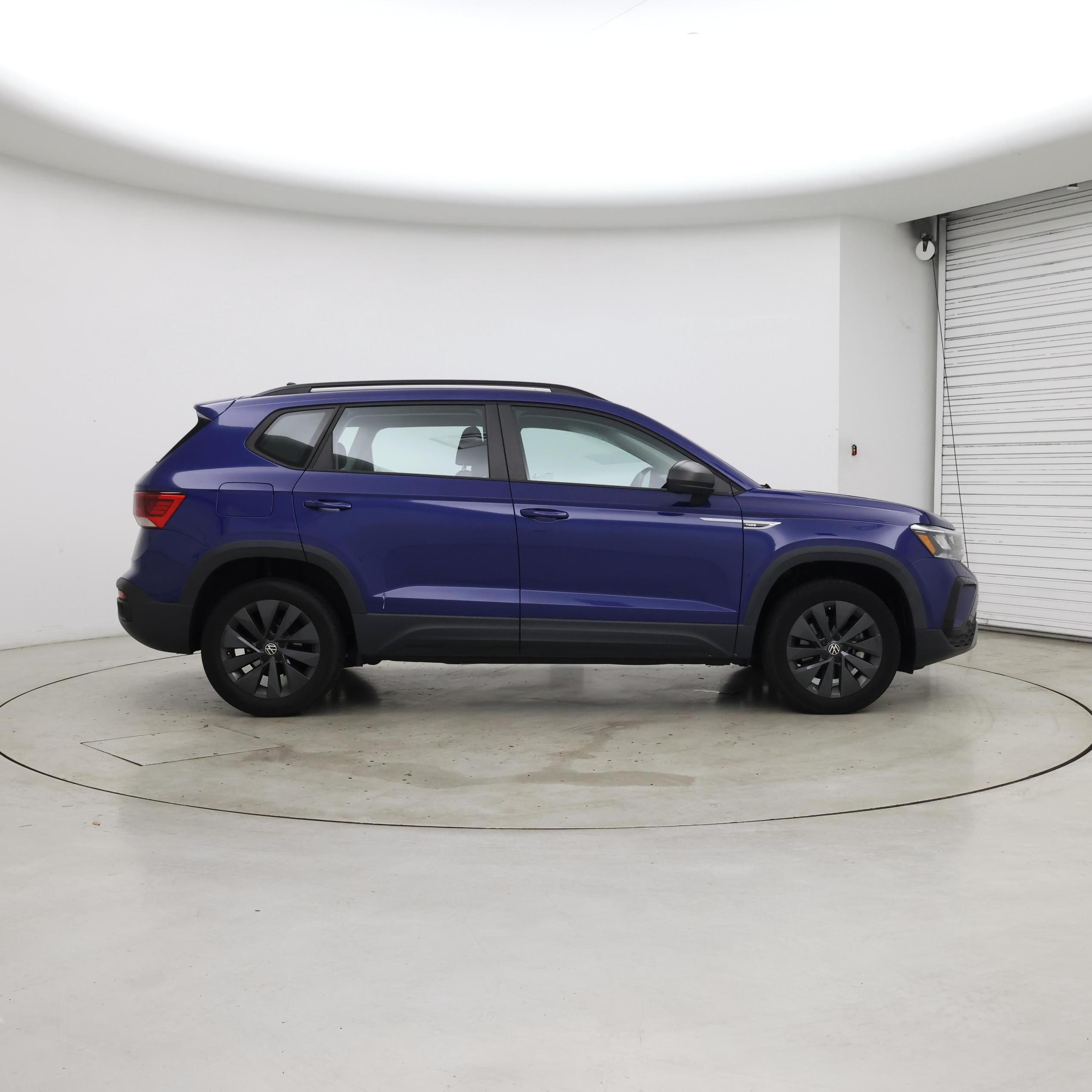 Thumbnail: 2022 Volkswagen Taos - 7