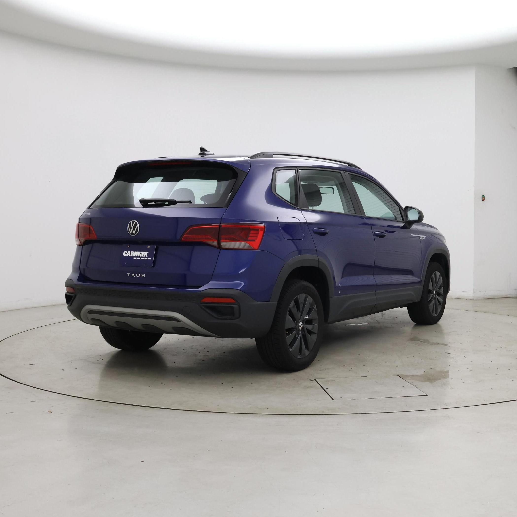 Thumbnail: 2022 Volkswagen Taos - 8
