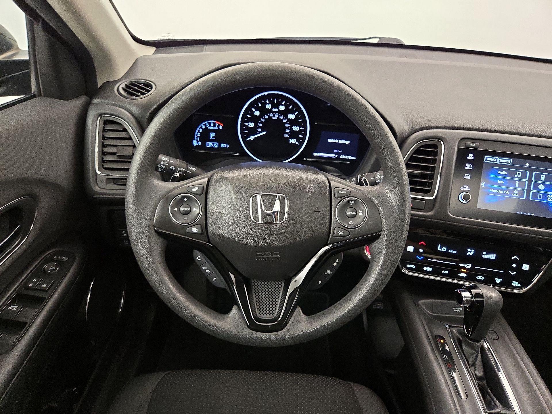 Thumbnail: 2019 Honda HR-V - 10