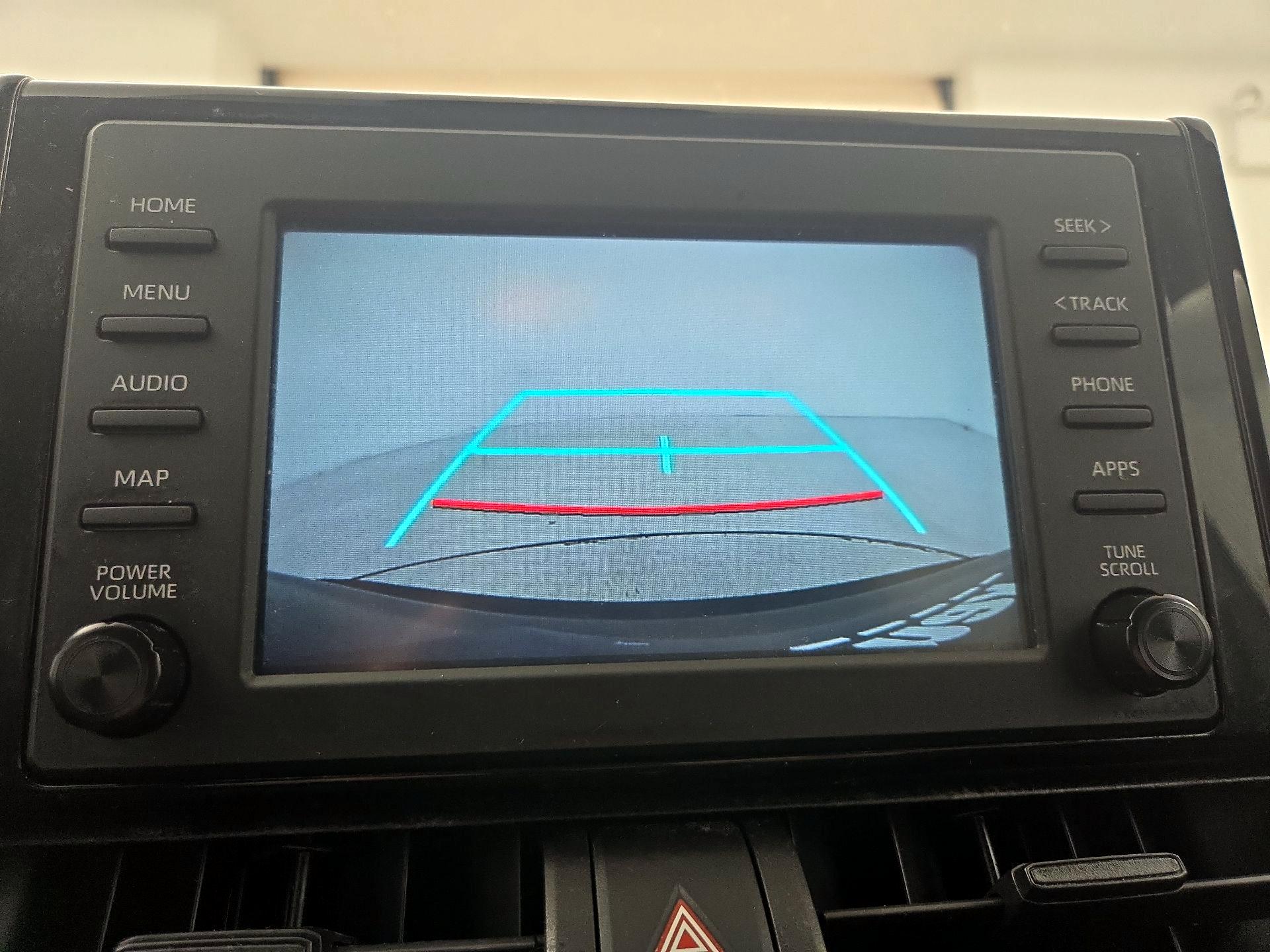 Thumbnail: 2019 Toyota RAV4 - 14
