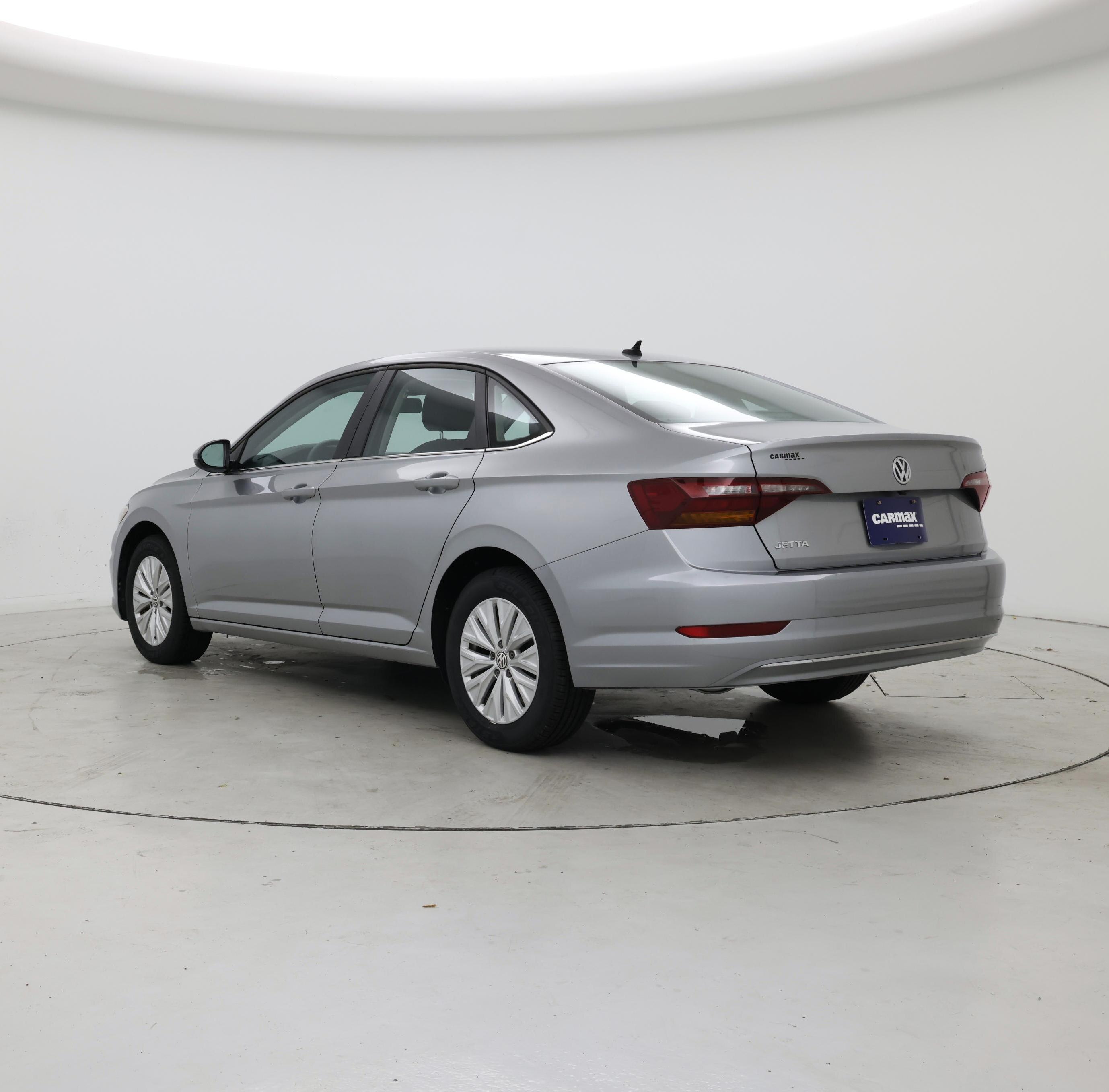 Thumbnail: 2019 Volkswagen Jetta - 2