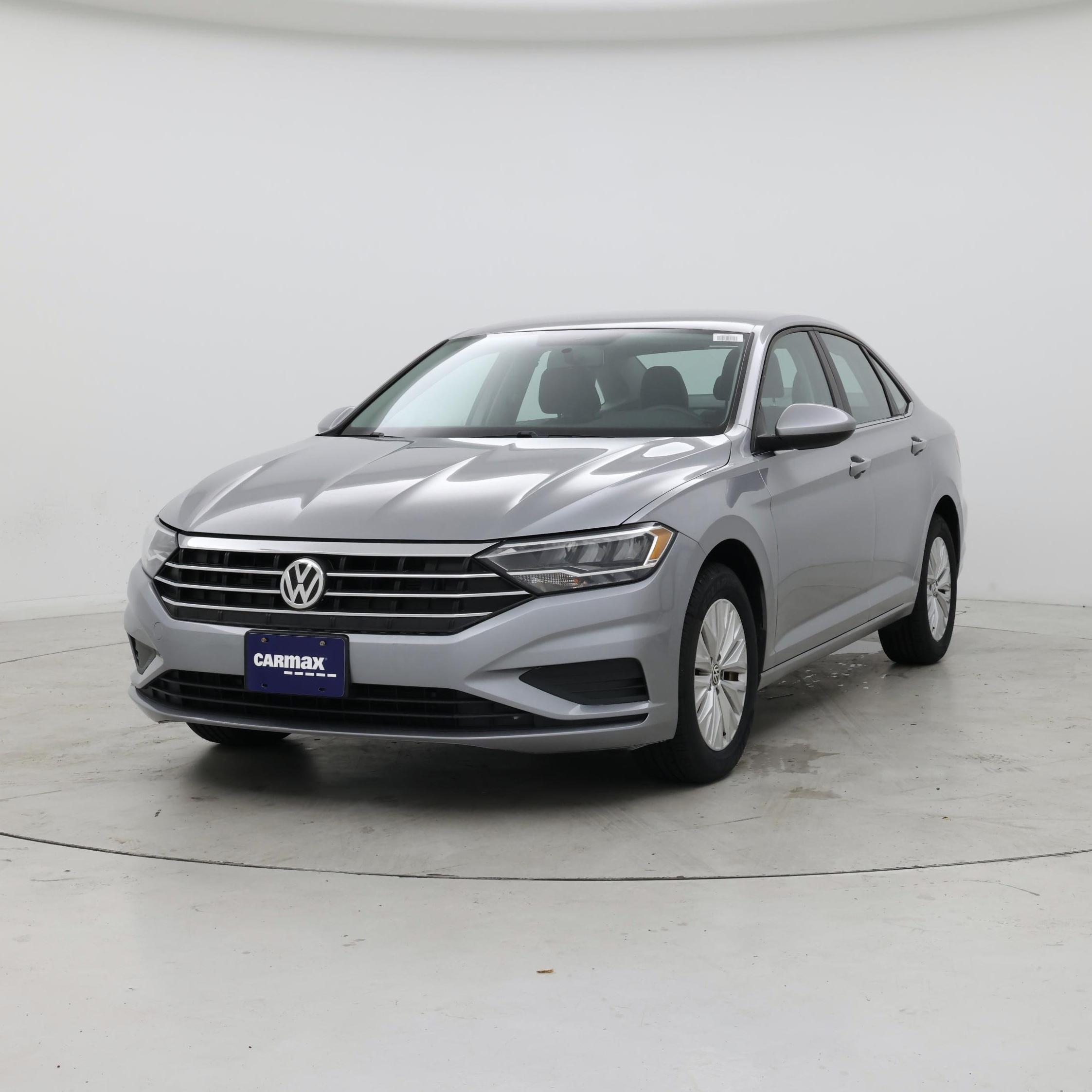 Thumbnail: 2019 Volkswagen Jetta - 4