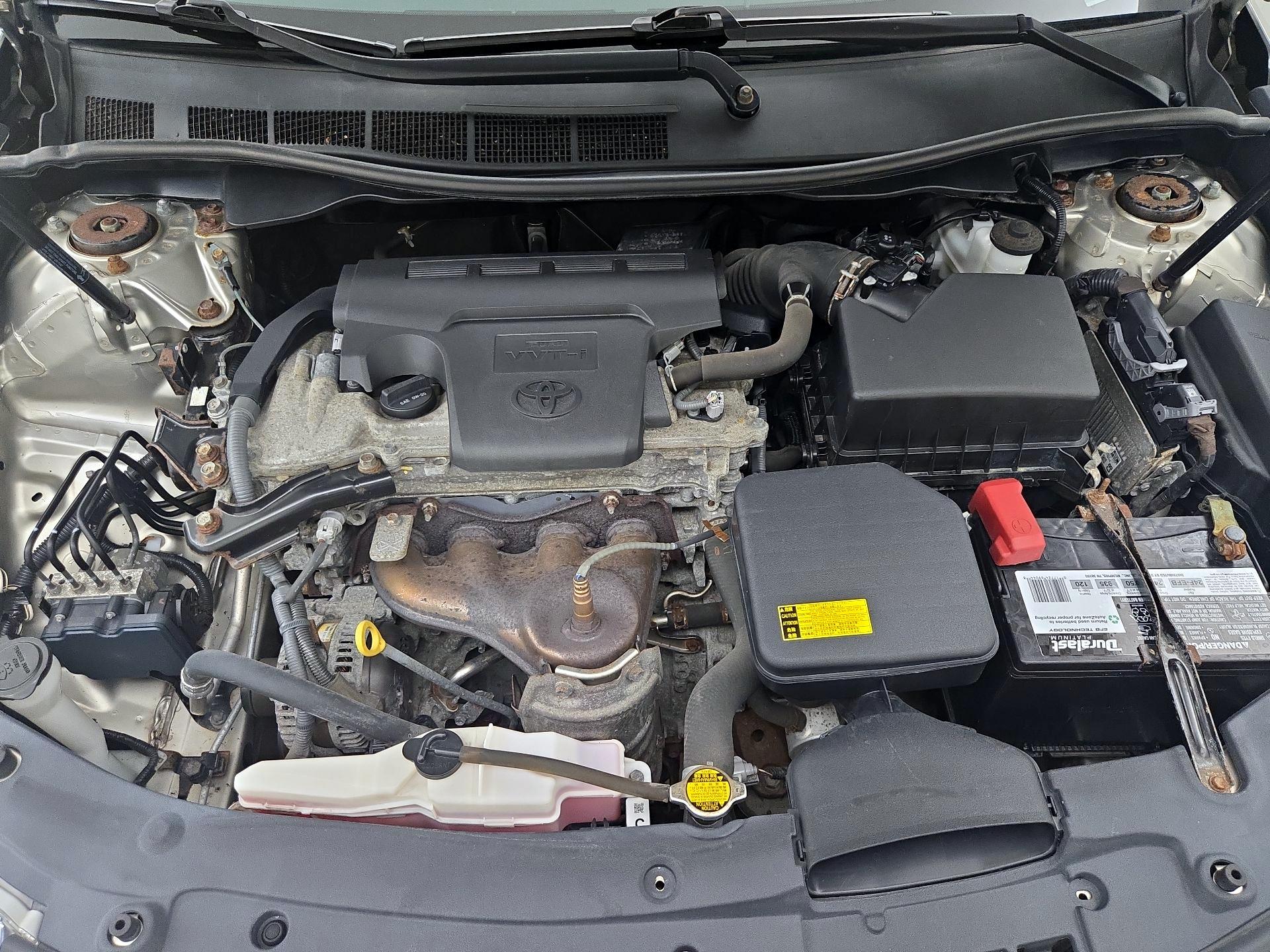 Thumbnail: 2014 Toyota Camry - 20