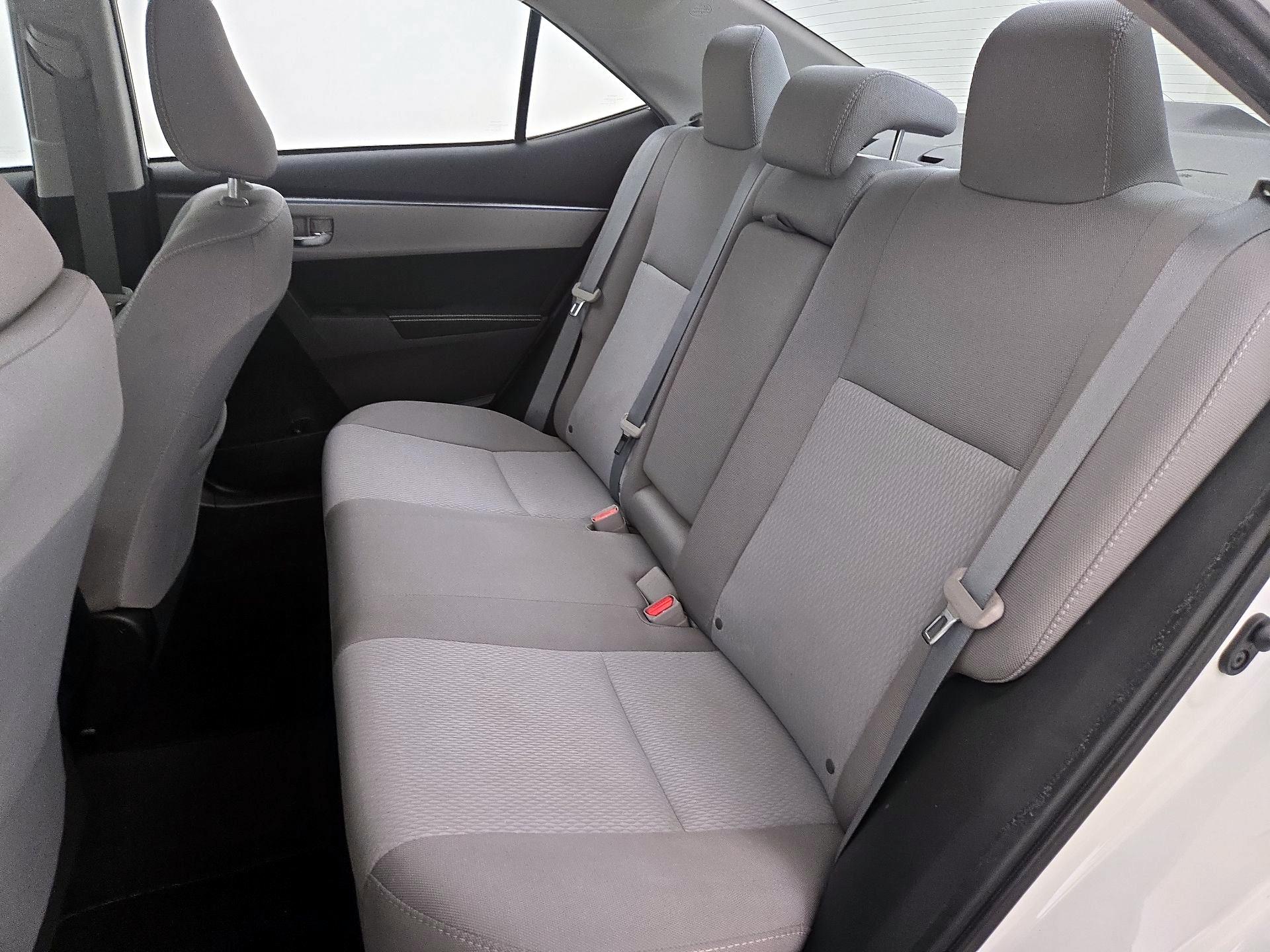 Thumbnail: 2015 Toyota Corolla - 19