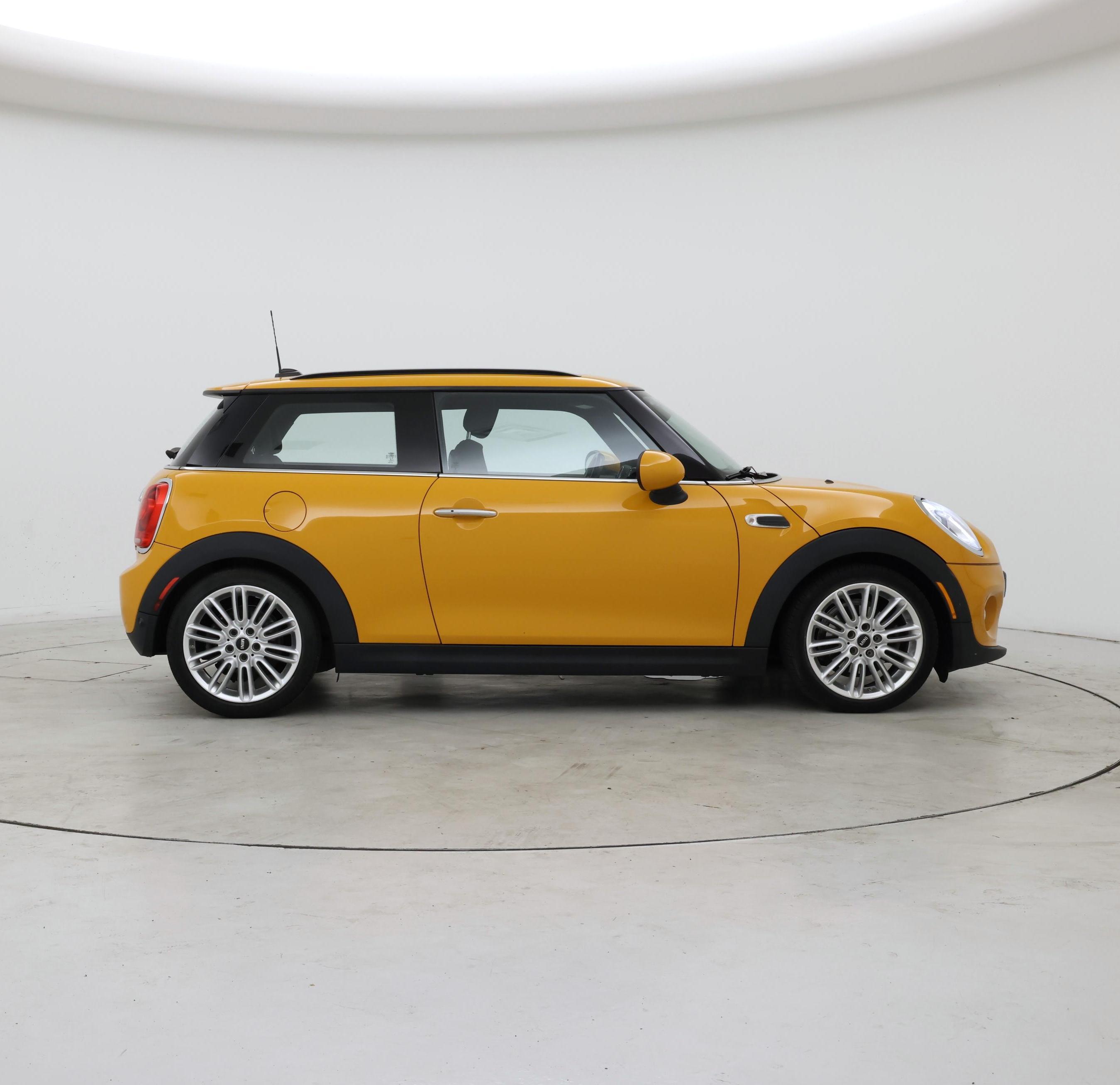 Thumbnail: 2018 MINI Cooper Hardtop - 7
