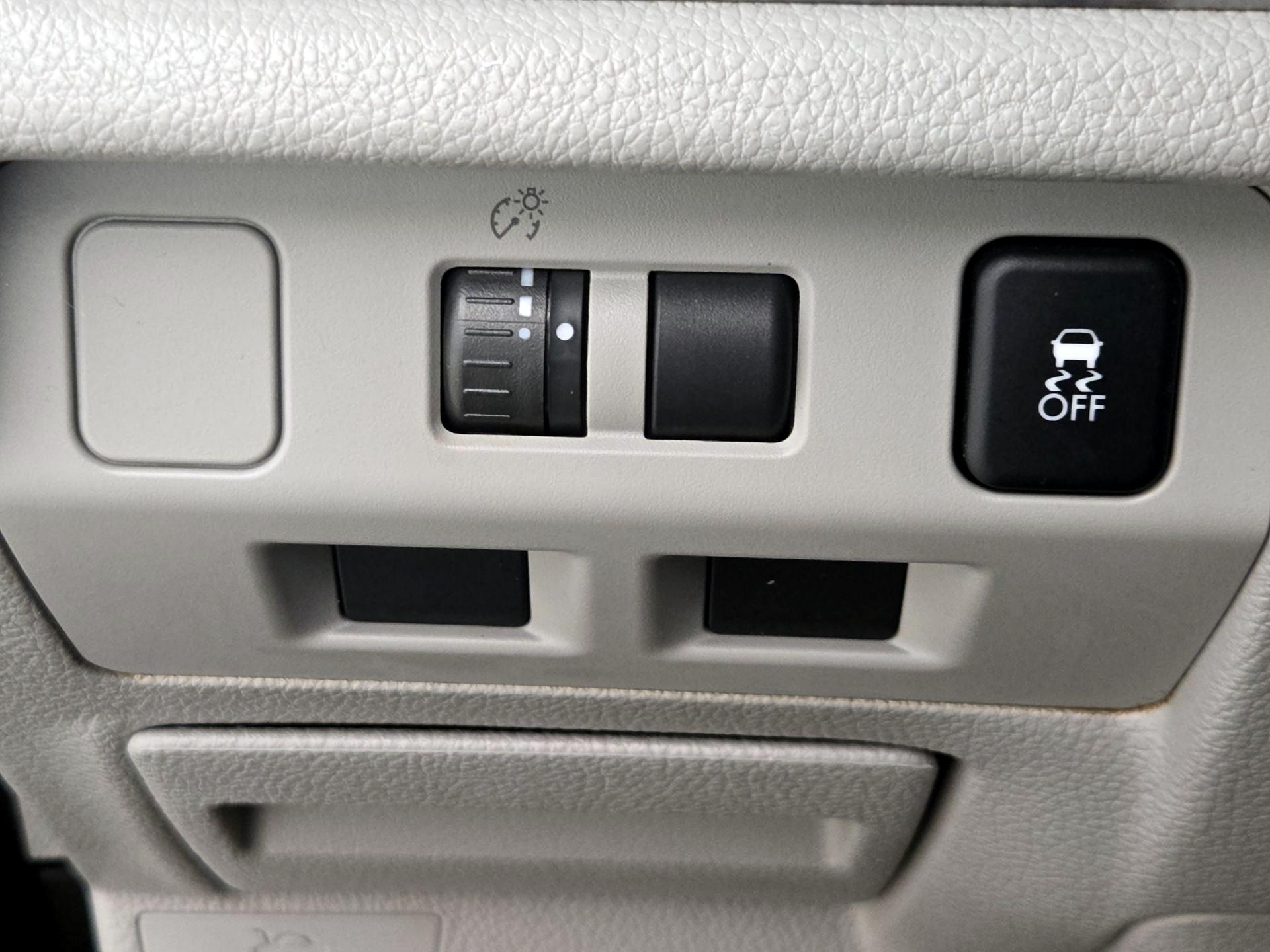 Thumbnail: 2014 Subaru Forester - 13