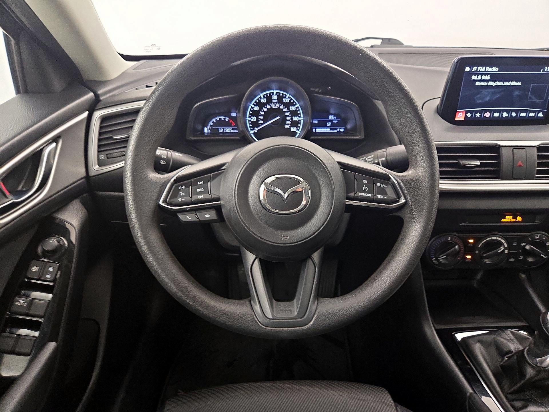 Thumbnail: 2017 Mazda Mazda3 - 10