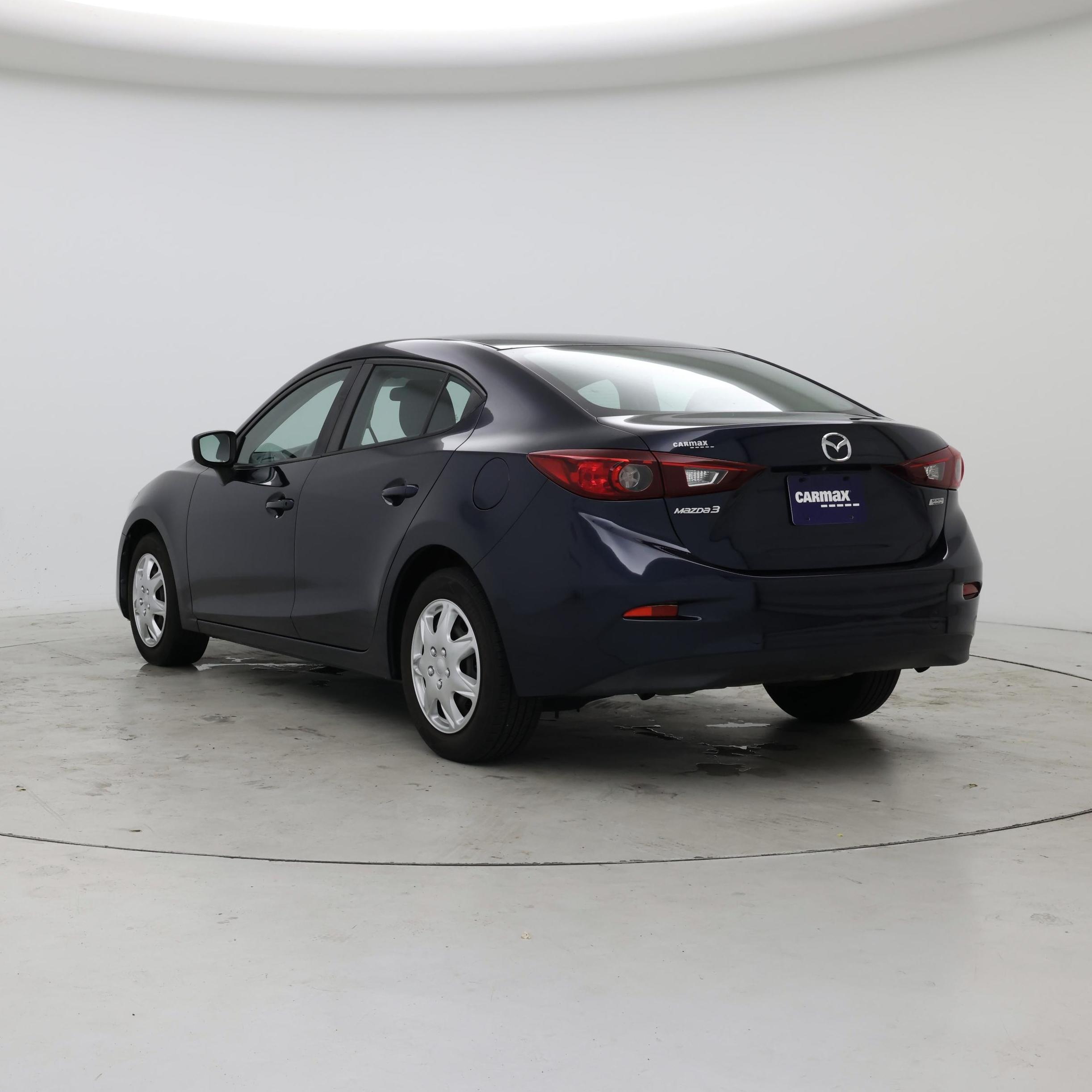 Thumbnail: 2017 Mazda Mazda3 - 2