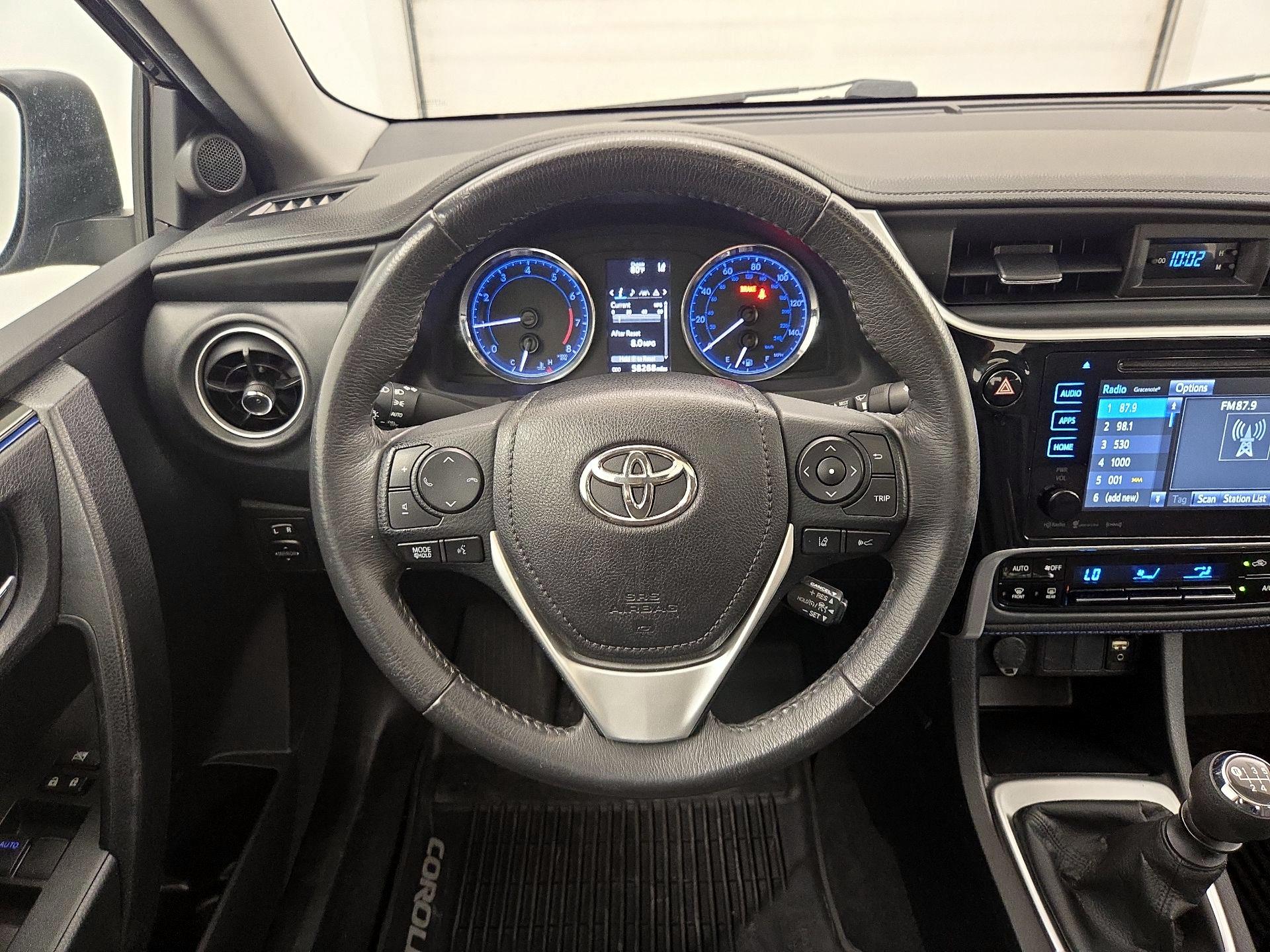 Thumbnail: 2018 Toyota Corolla - 10