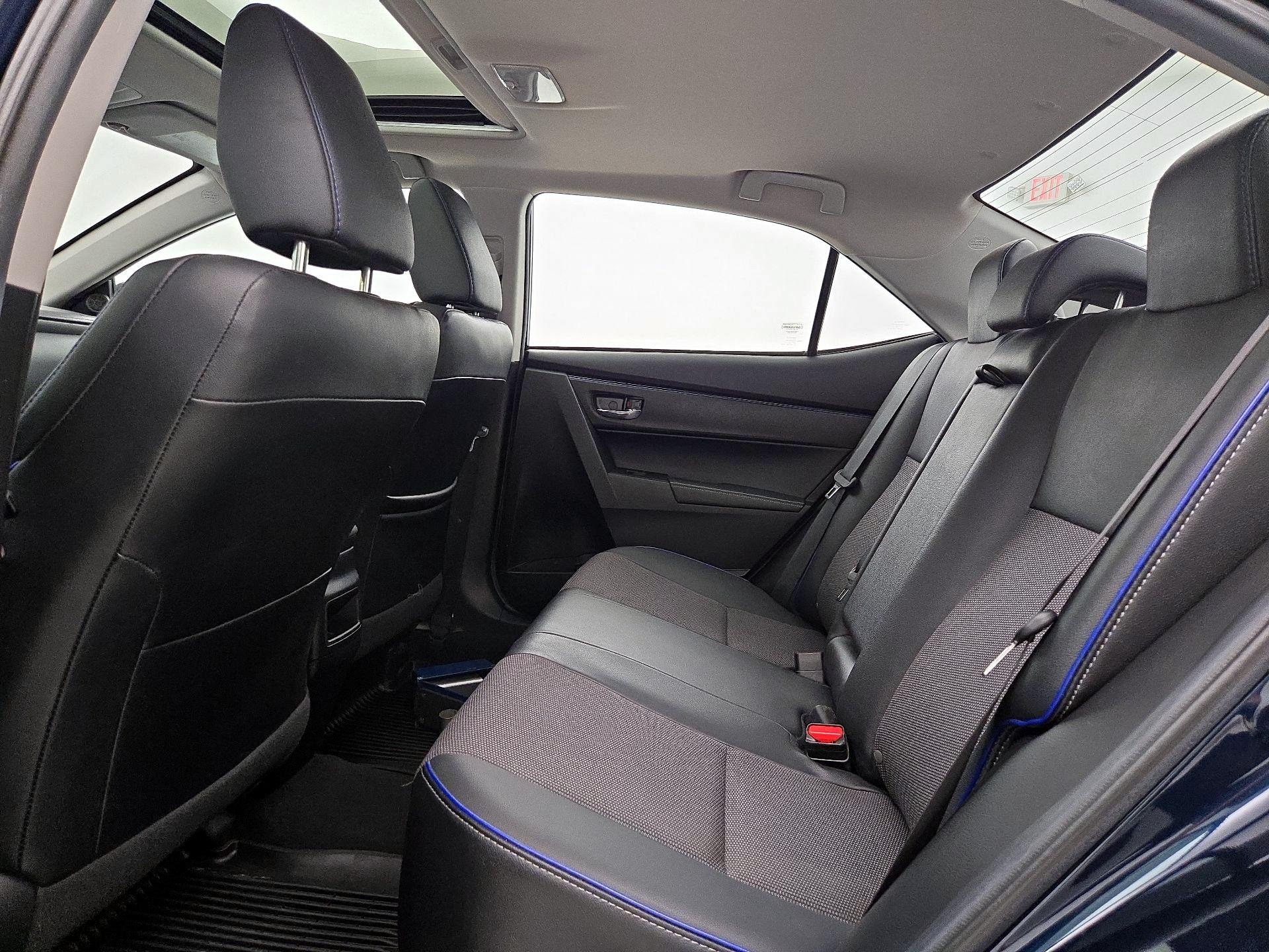 Thumbnail: 2018 Toyota Corolla - 20