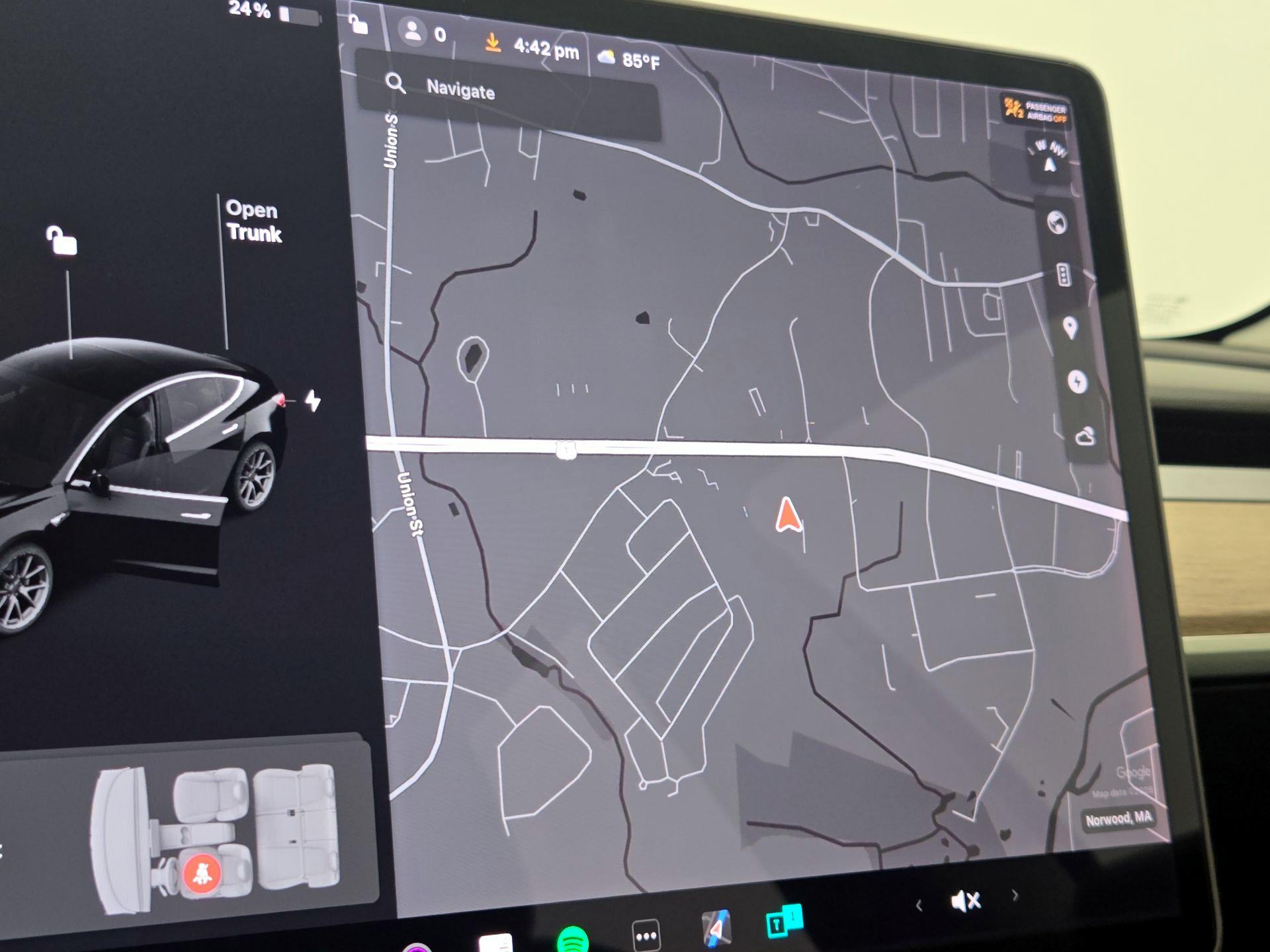 Thumbnail: 2018 Tesla Model 3 - 13