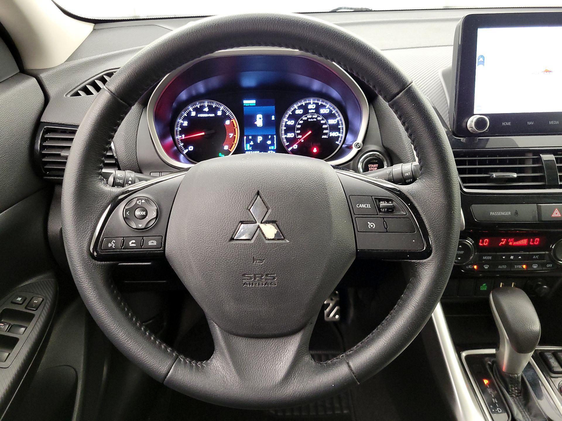 Thumbnail: 2023 Mitsubishi Eclipse Cross - 10