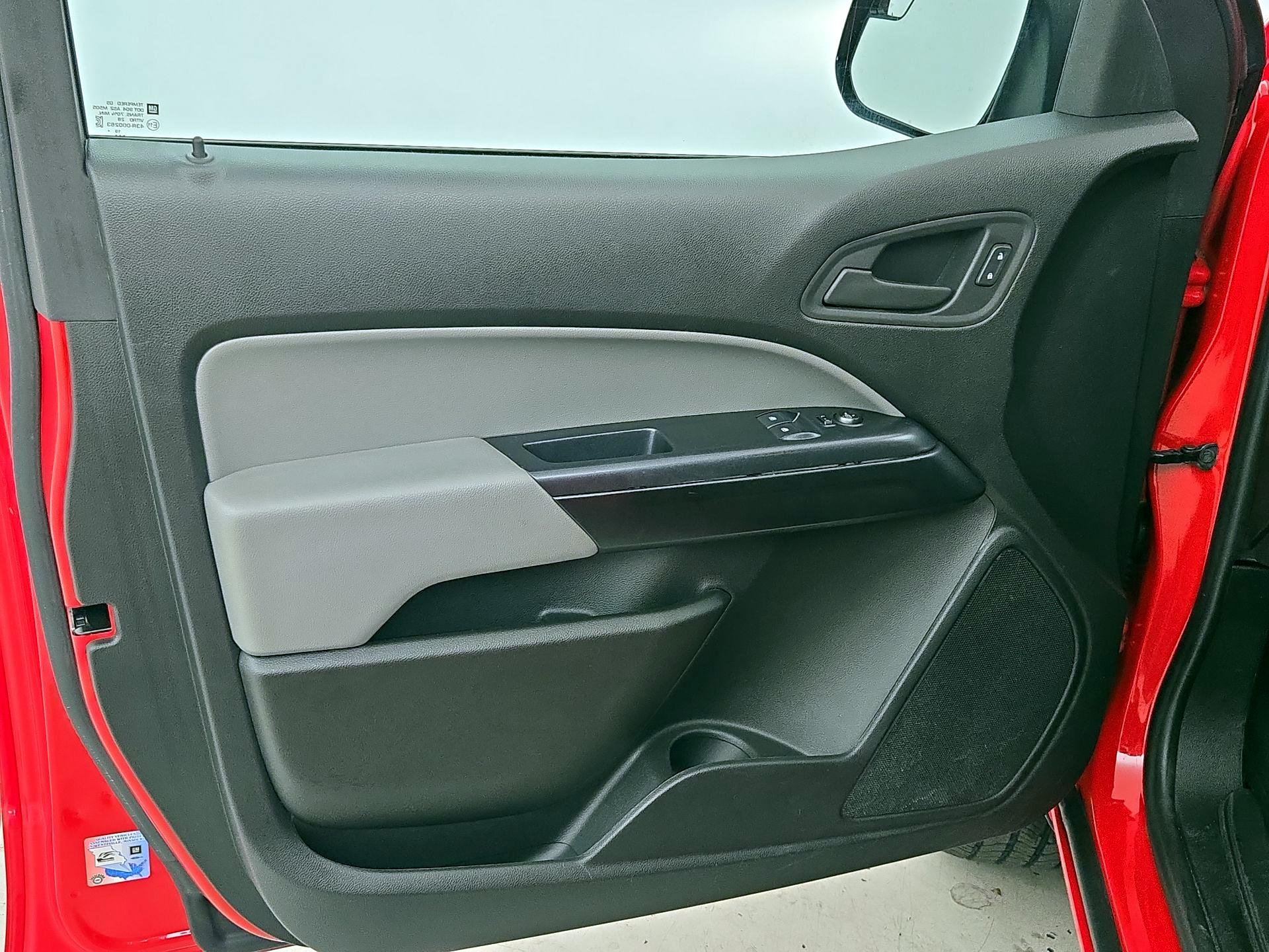 Thumbnail: 2020 Chevrolet Colorado - 12