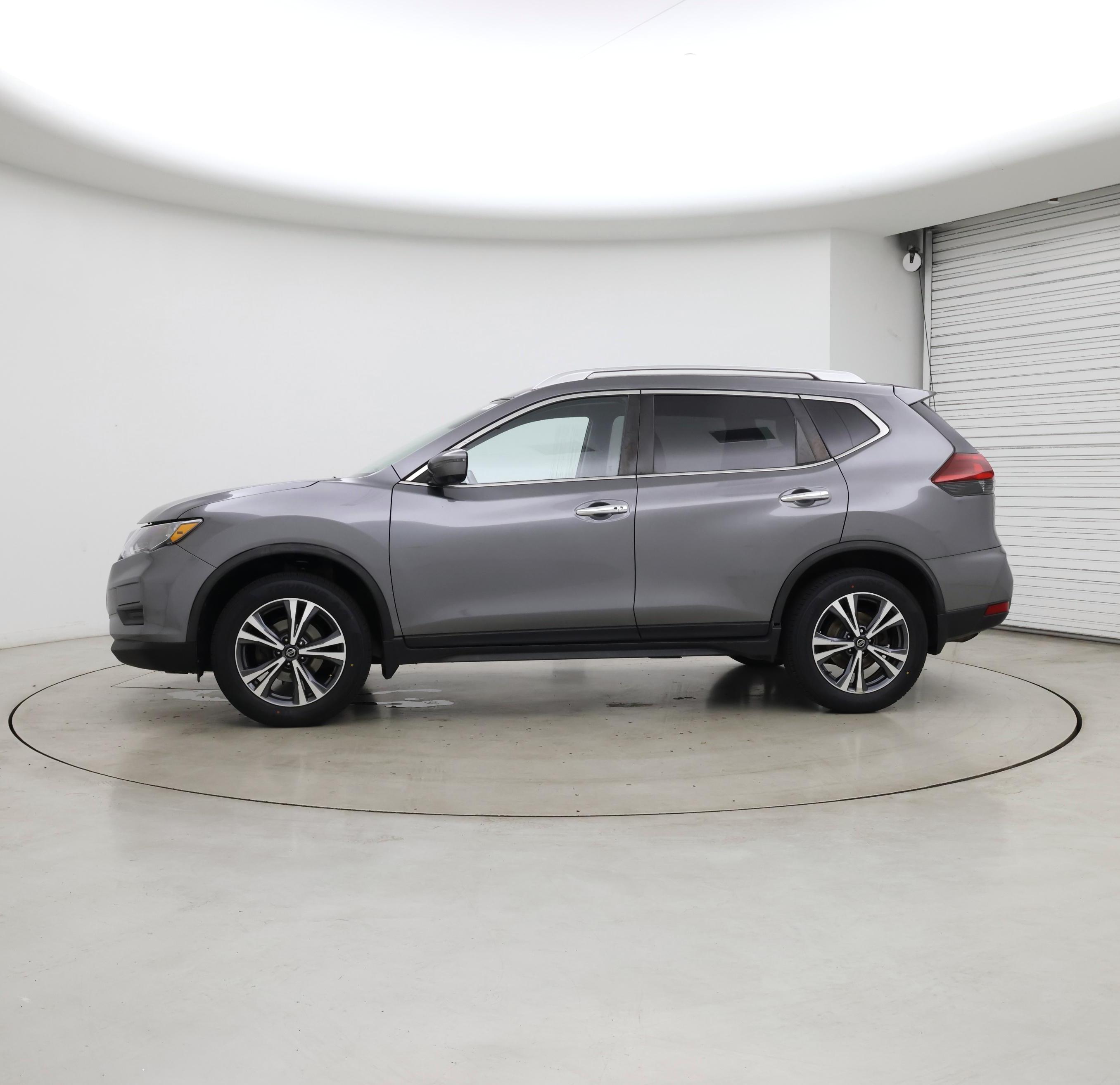 Thumbnail: 2019 Nissan Rogue - 3