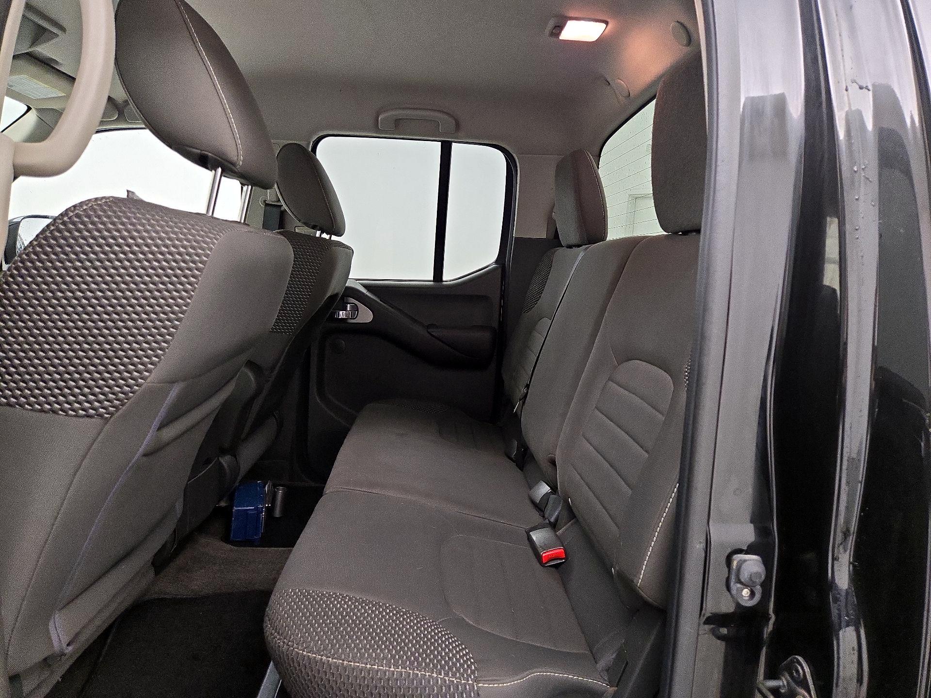 Thumbnail: 2013 Nissan Frontier - 19