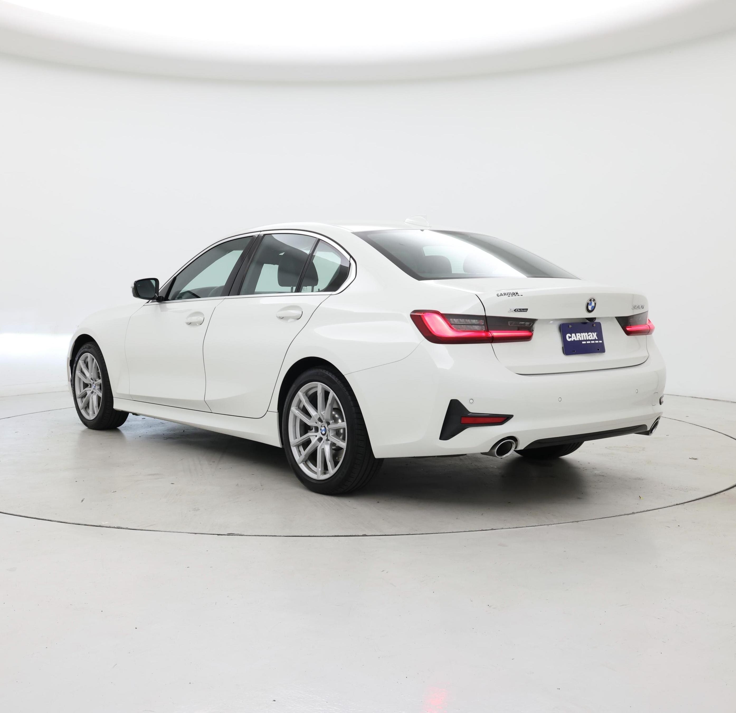 Thumbnail: 2020 BMW 3 Series - 2