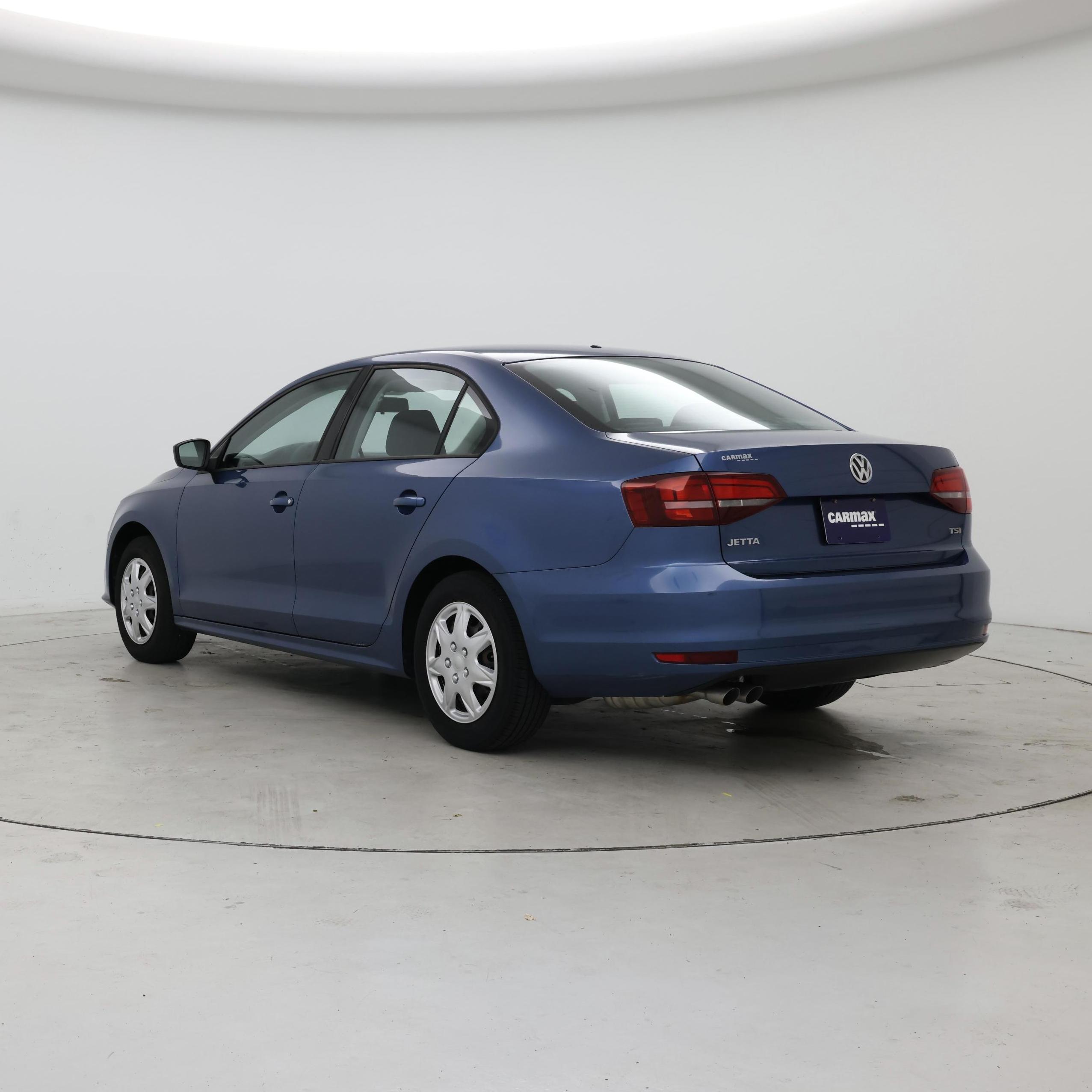 Thumbnail: 2016 Volkswagen Jetta - 2