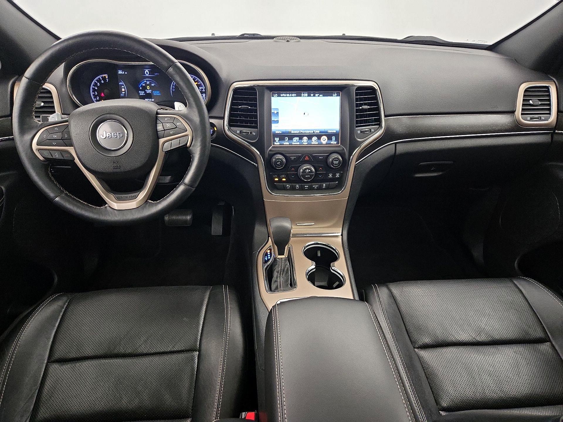 Thumbnail: 2017 Jeep Grand Cherokee - 9