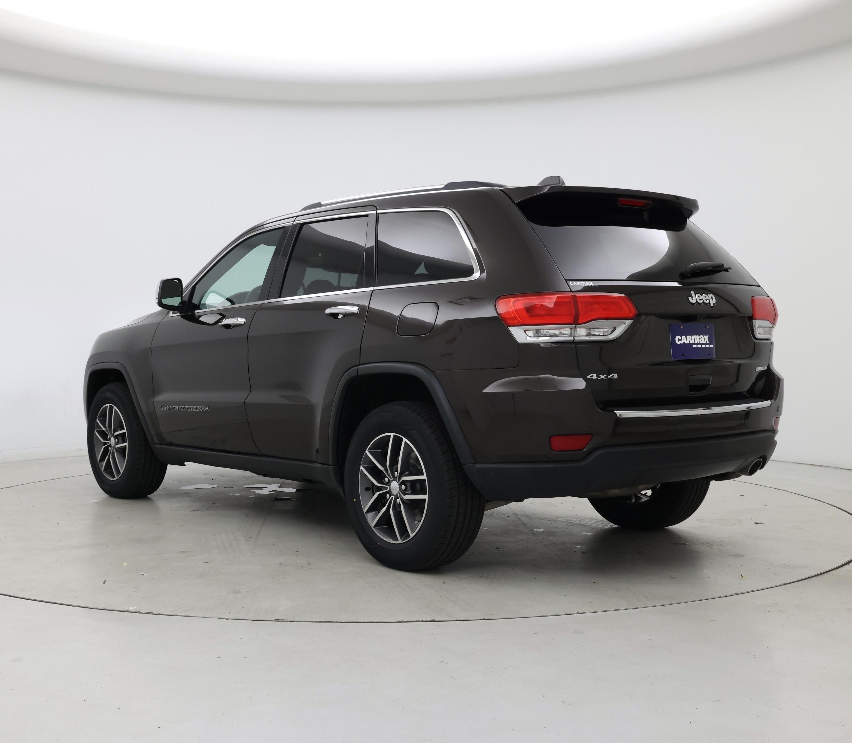 Thumbnail: 2017 Jeep Grand Cherokee - 2