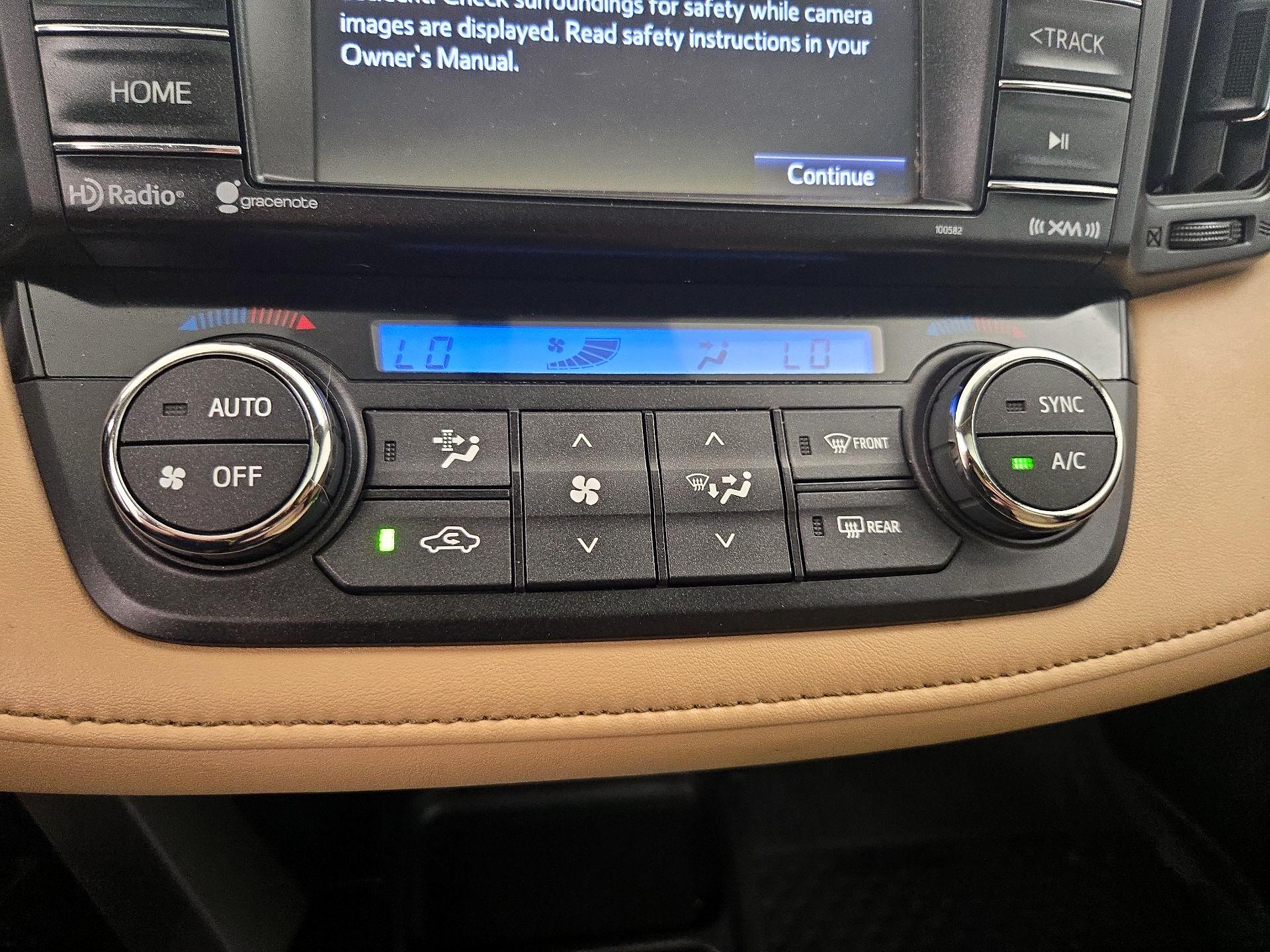 Thumbnail: 2016 Toyota RAV4 - 16