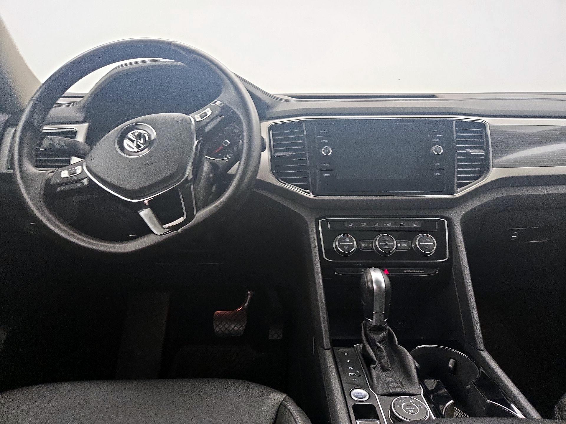 Thumbnail: 2018 Volkswagen Atlas - 9