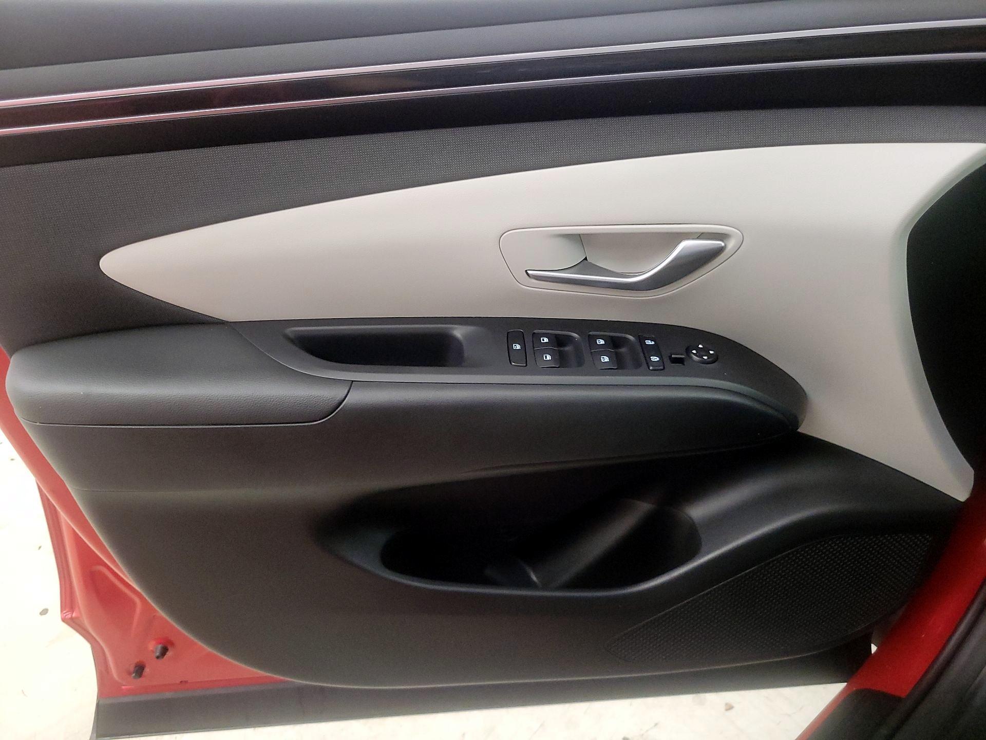 Thumbnail: 2023 Hyundai Tucson - 12