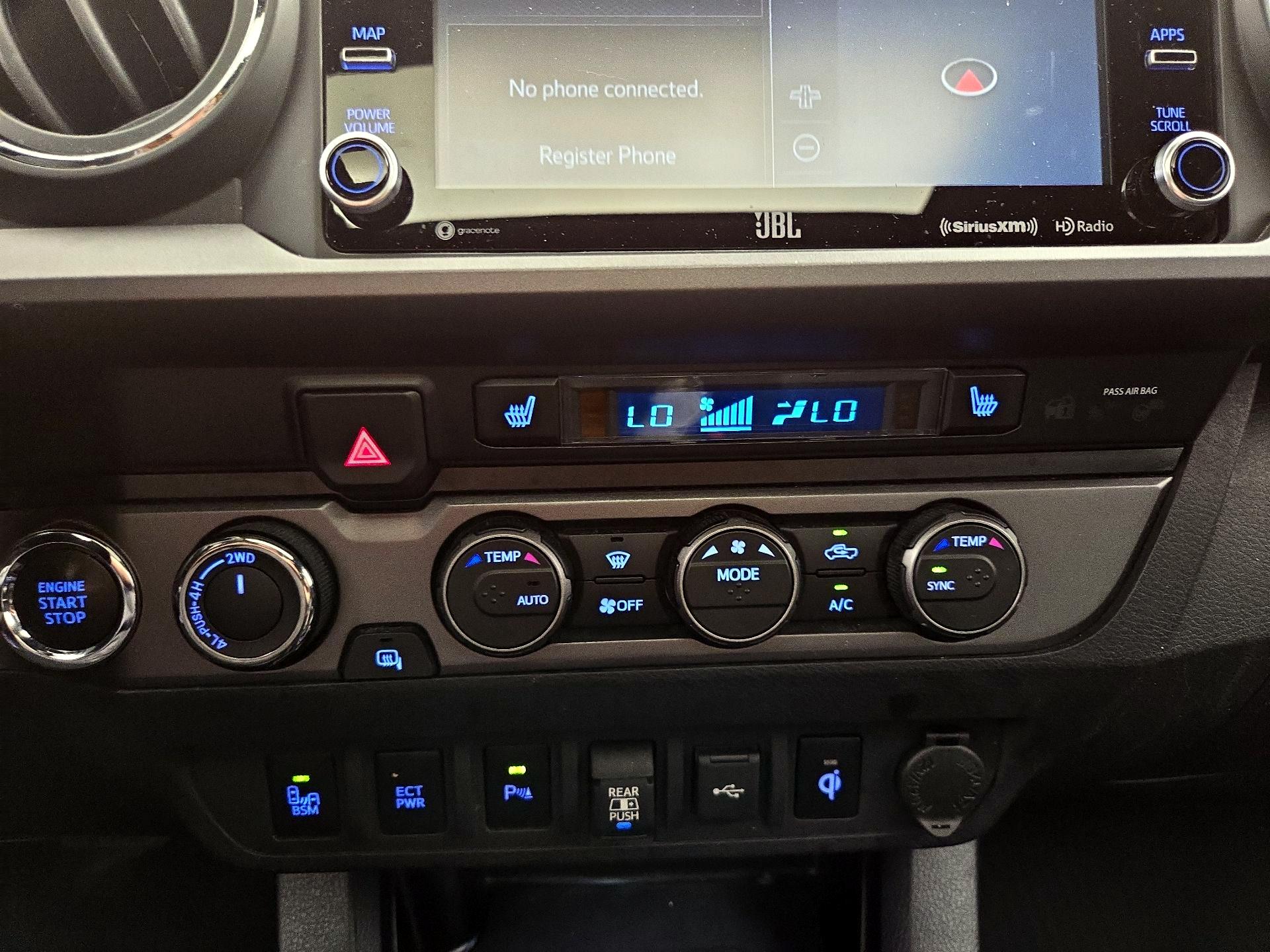 Thumbnail: 2020 Toyota Tacoma - 17