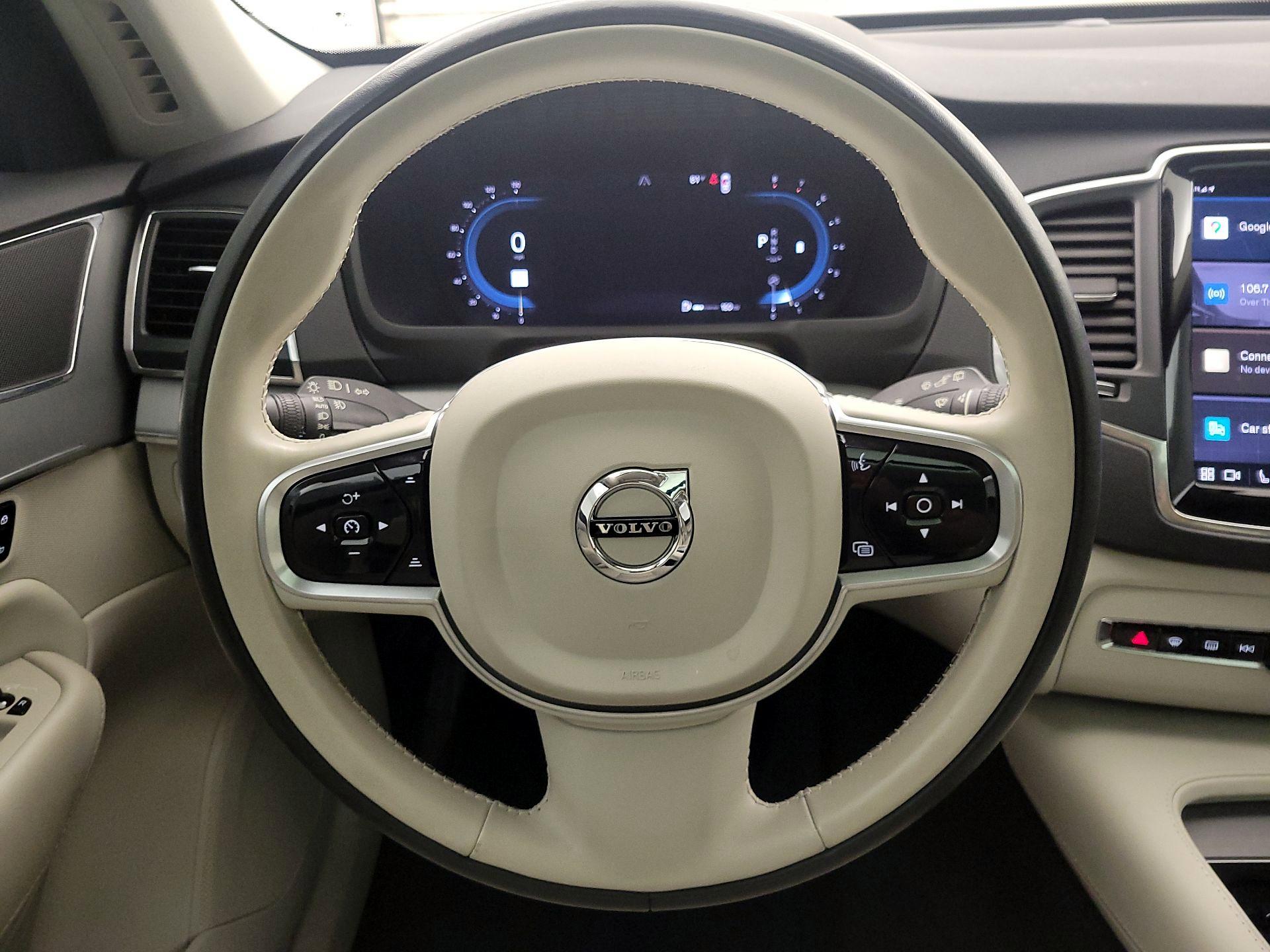 Thumbnail: 2023 Volvo XC90 - 10