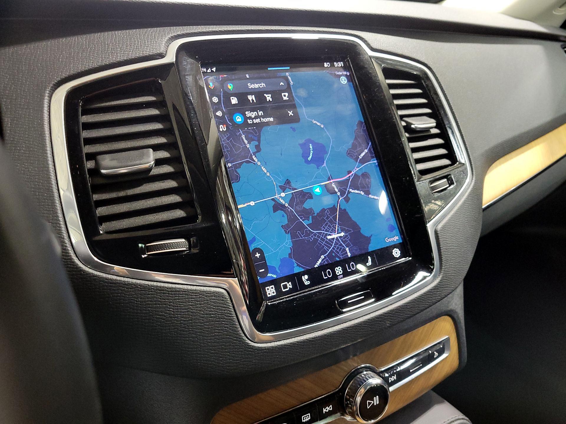 Thumbnail: 2023 Volvo XC90 - 14