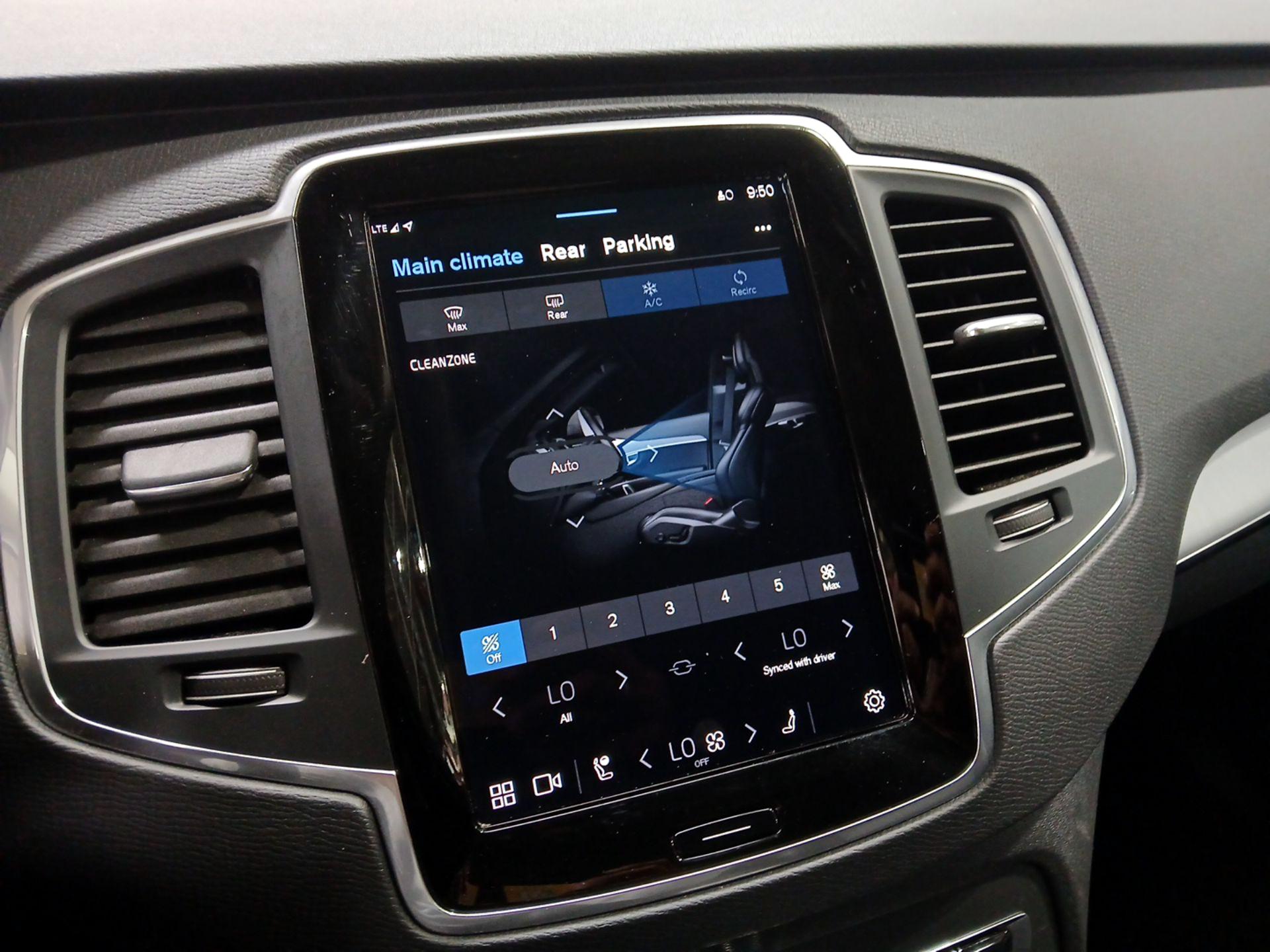 Thumbnail: 2024 Volvo XC90 - 17