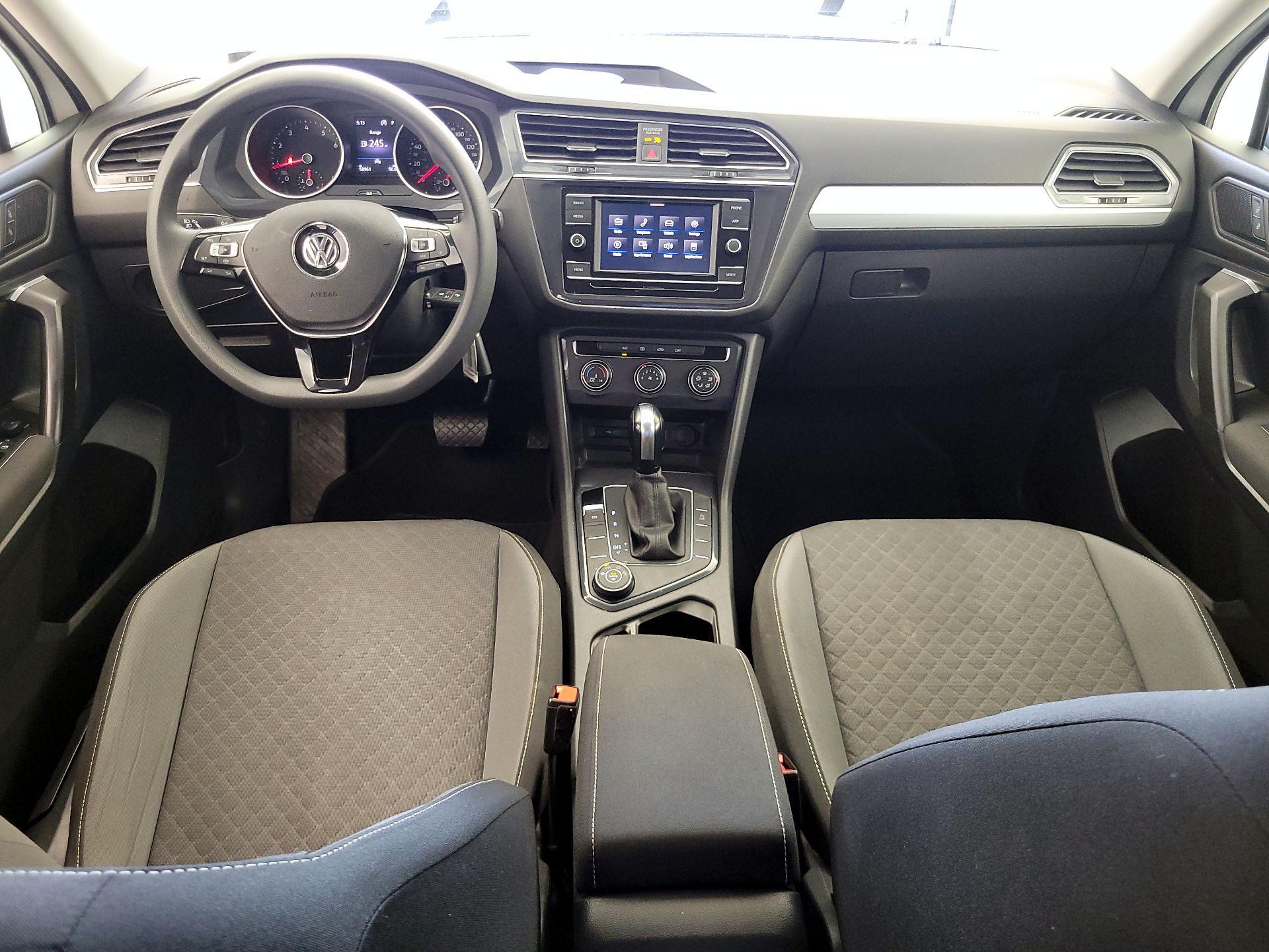 Thumbnail: 2021 Volkswagen Tiguan - 9