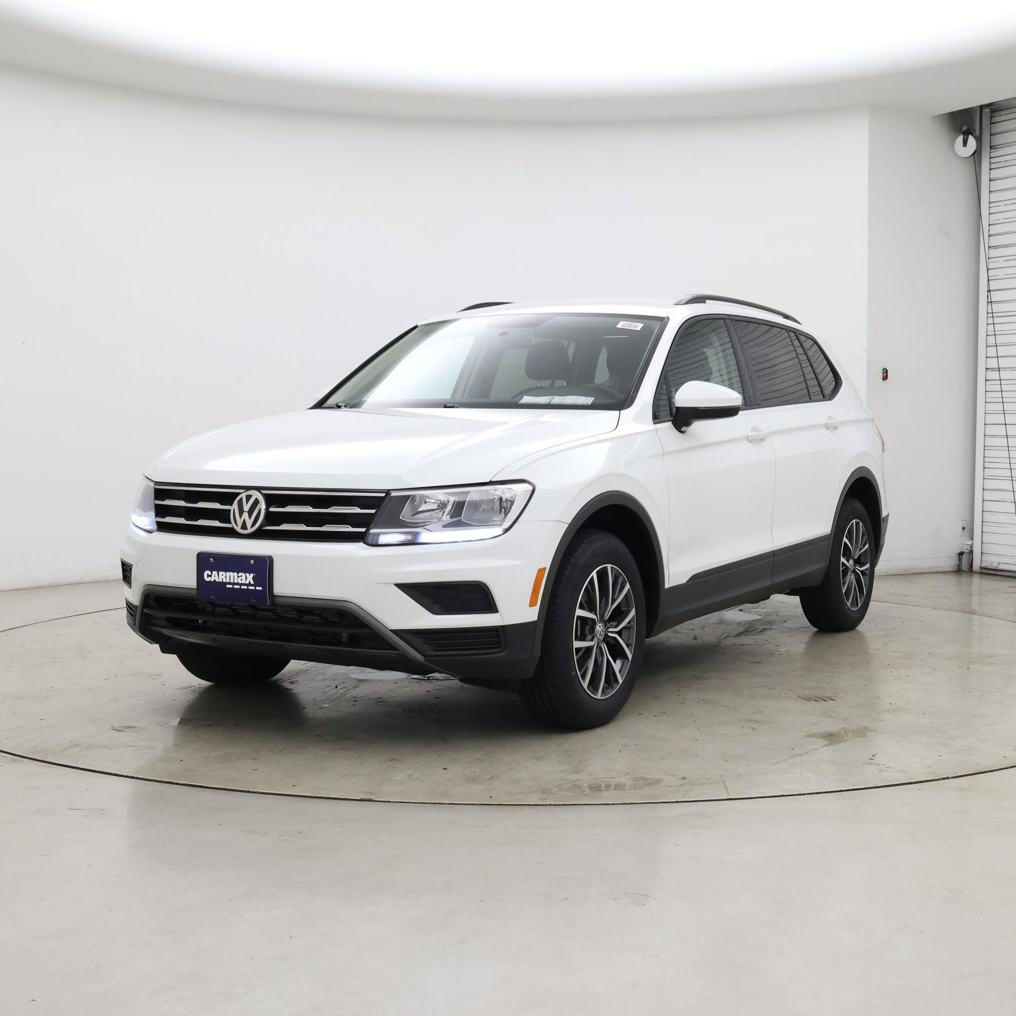 Thumbnail: 2021 Volkswagen Tiguan - 4