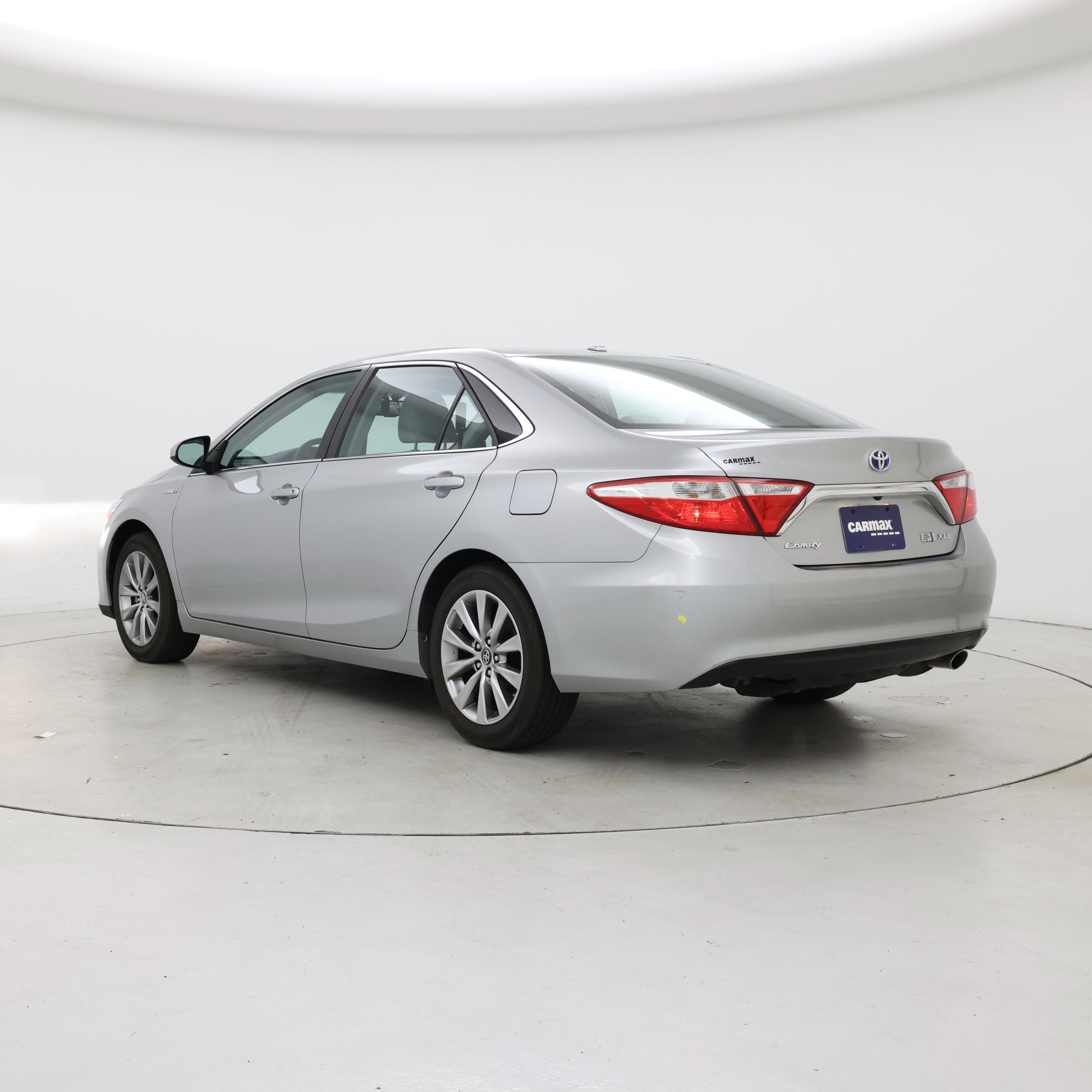 Thumbnail: 2016 Toyota Camry - 2