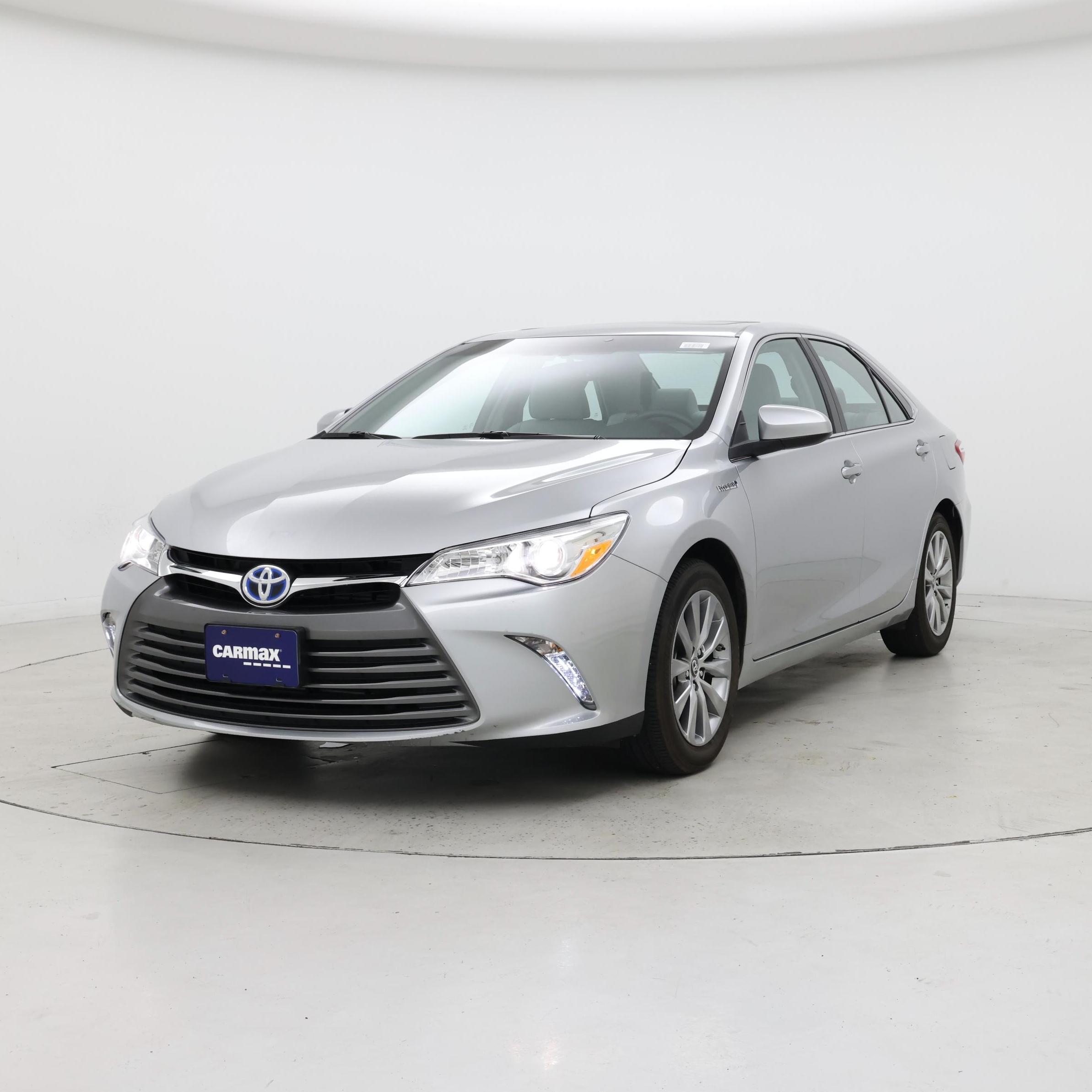 Thumbnail: 2016 Toyota Camry - 4