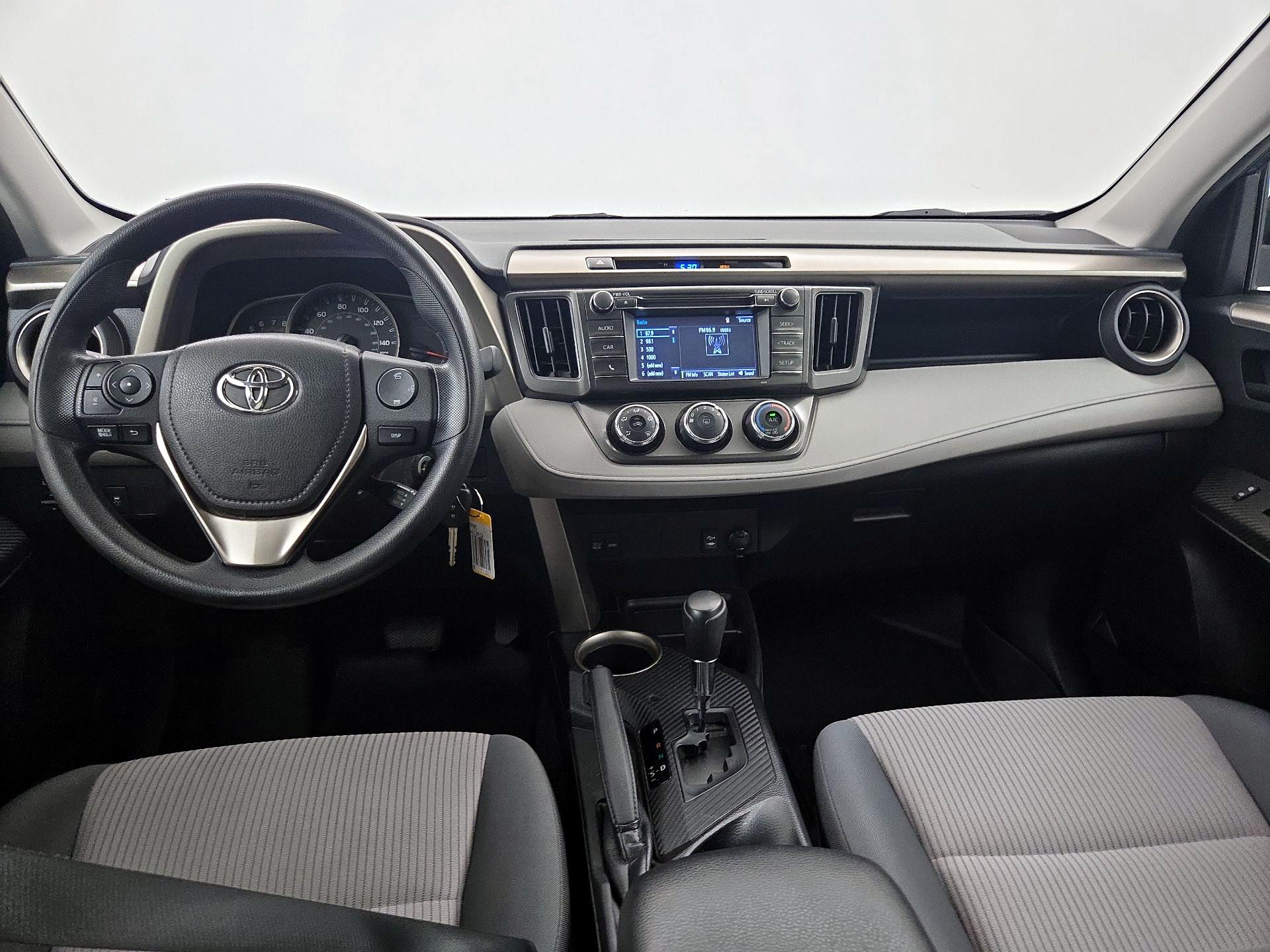 Thumbnail: 2014 Toyota RAV4 - 9