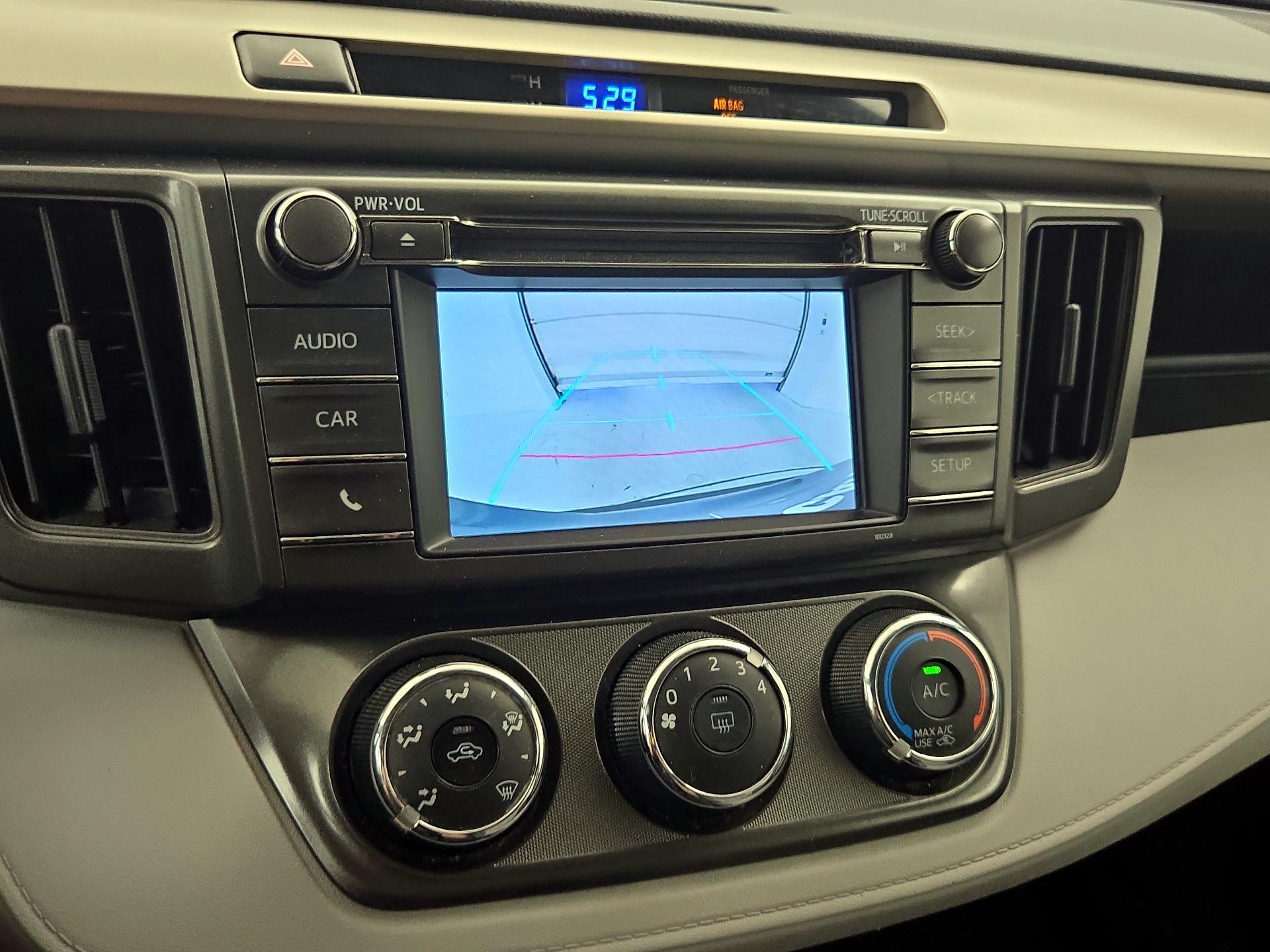 Thumbnail: 2014 Toyota RAV4 - 14